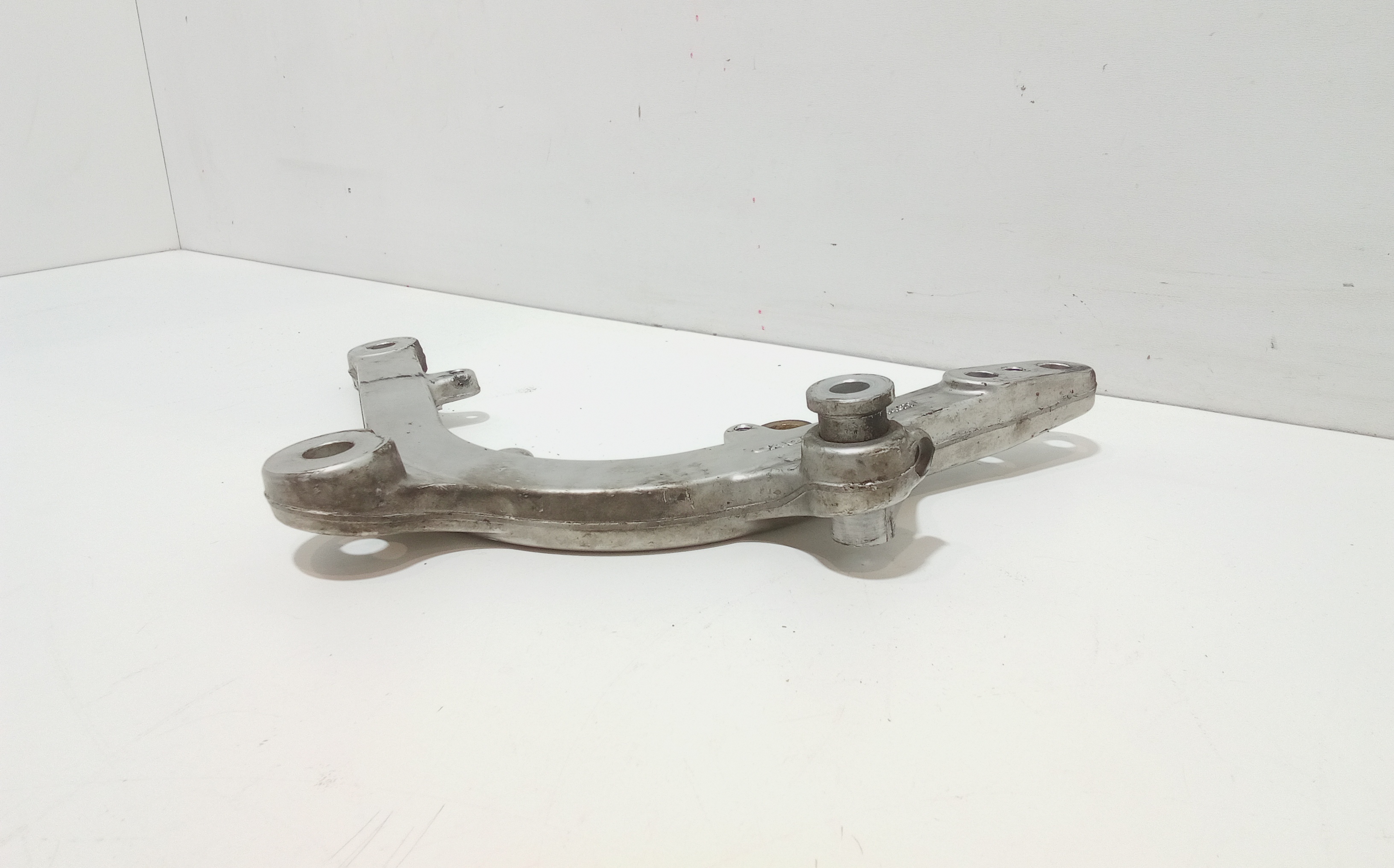 Staffa supporto motore per Cagiva Navigator 1000cc (2000 - 2005)