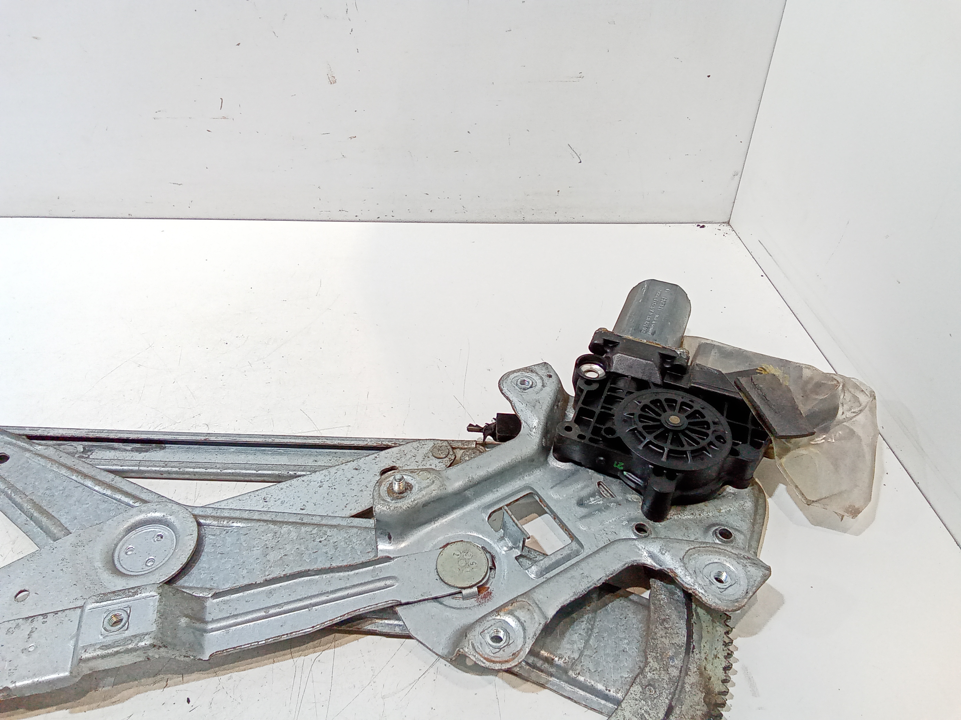 Cremagliera anteriore sinistra Guida per Toyota Corolla Berlina 2 Serie (2000 - 2002)