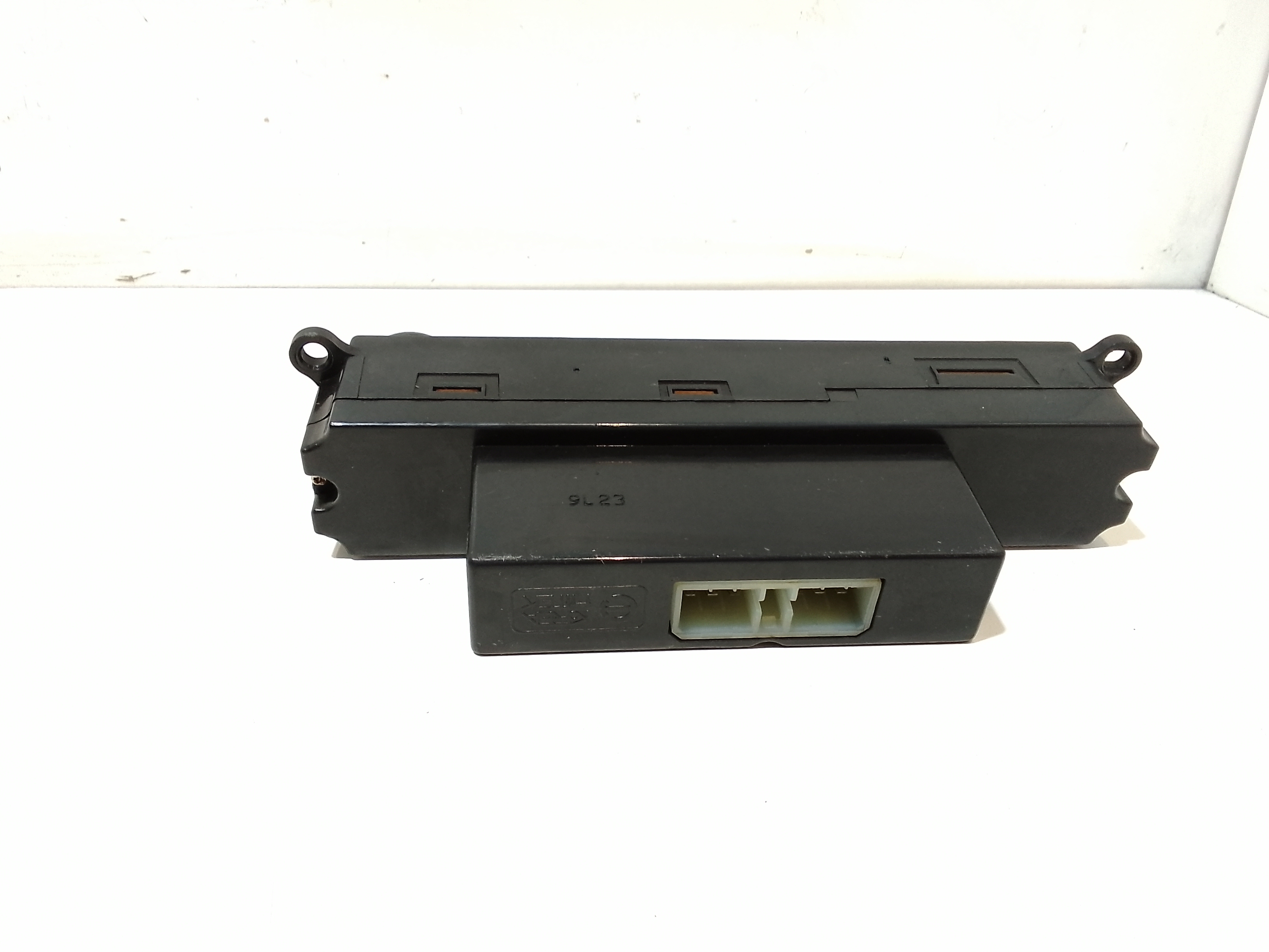 Pulsantiera Centrale per Kia Sportage Serie (98>04) (1998 - 2004)