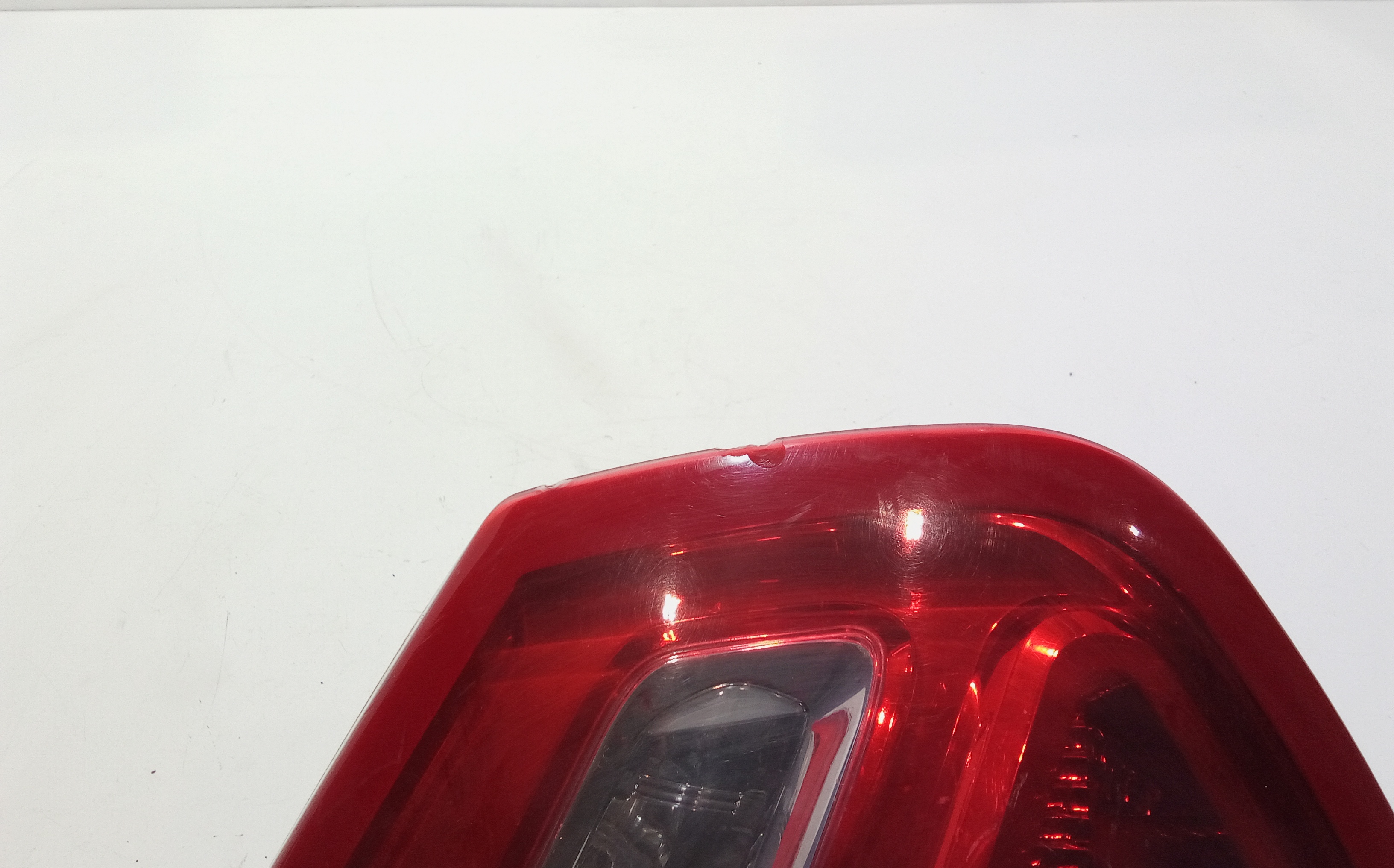 Stop Posteriore Sinistro Integrato nel Portello per Citroen C4 Picasso (06>13) Mk1 (2006 - 2013)