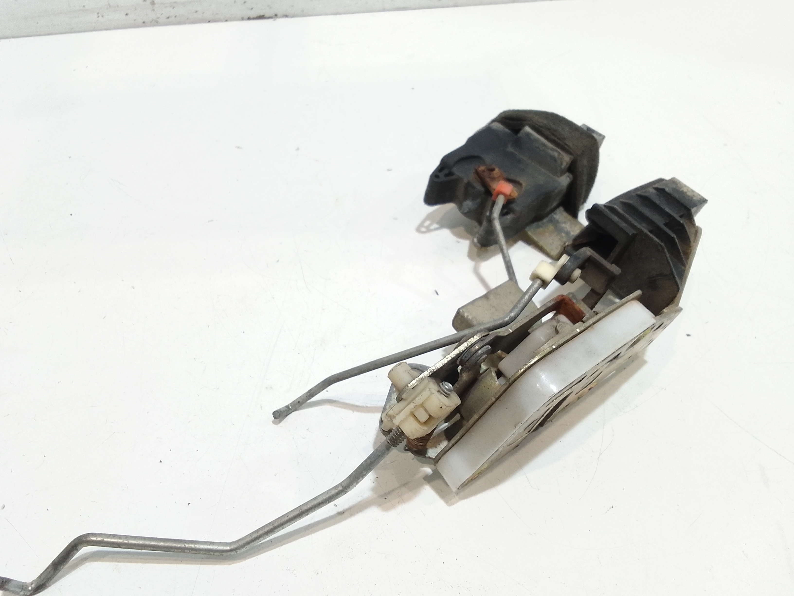 Serratura Anteriore Sinistra per Dr 2 1 Serie (2010 - 2014)