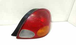Stop fanale posteriore Destro Passeggero per Toyota Corolla Berlina 2 Serie (2000 - 2002)