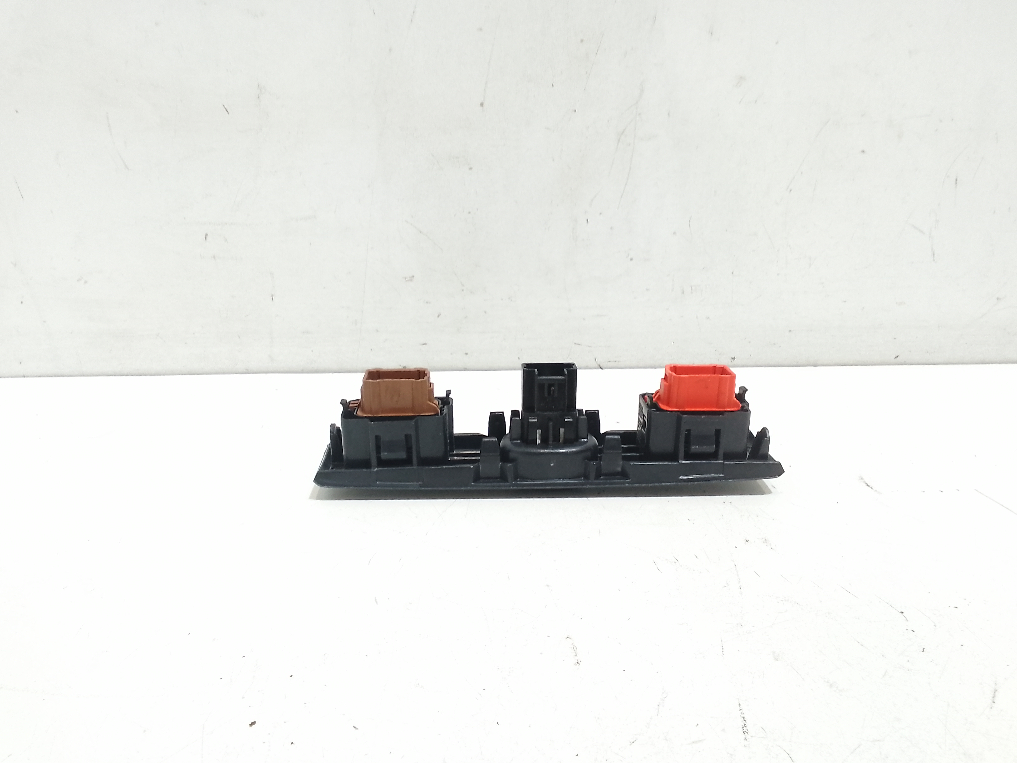 Pulsante luci di emergenza per Renault Clio Serie Restyling (01>10) (2001 - 2010)