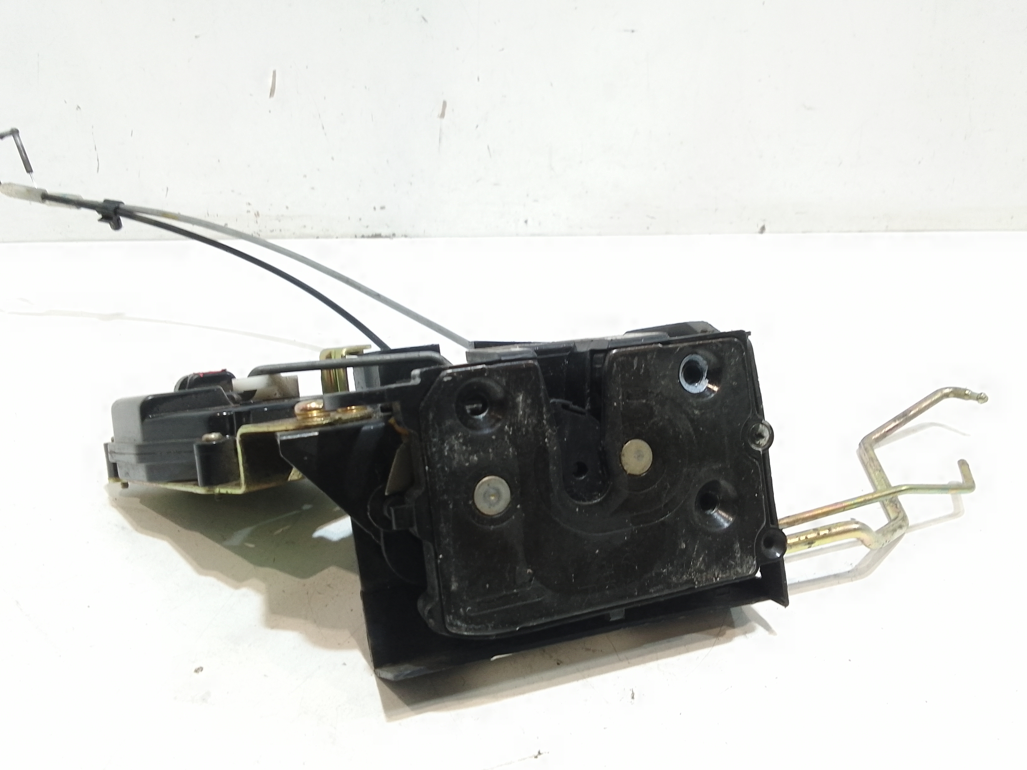 Serratura Anteriore Destra per Kia Rio 3 Serie (2005 - 2011)