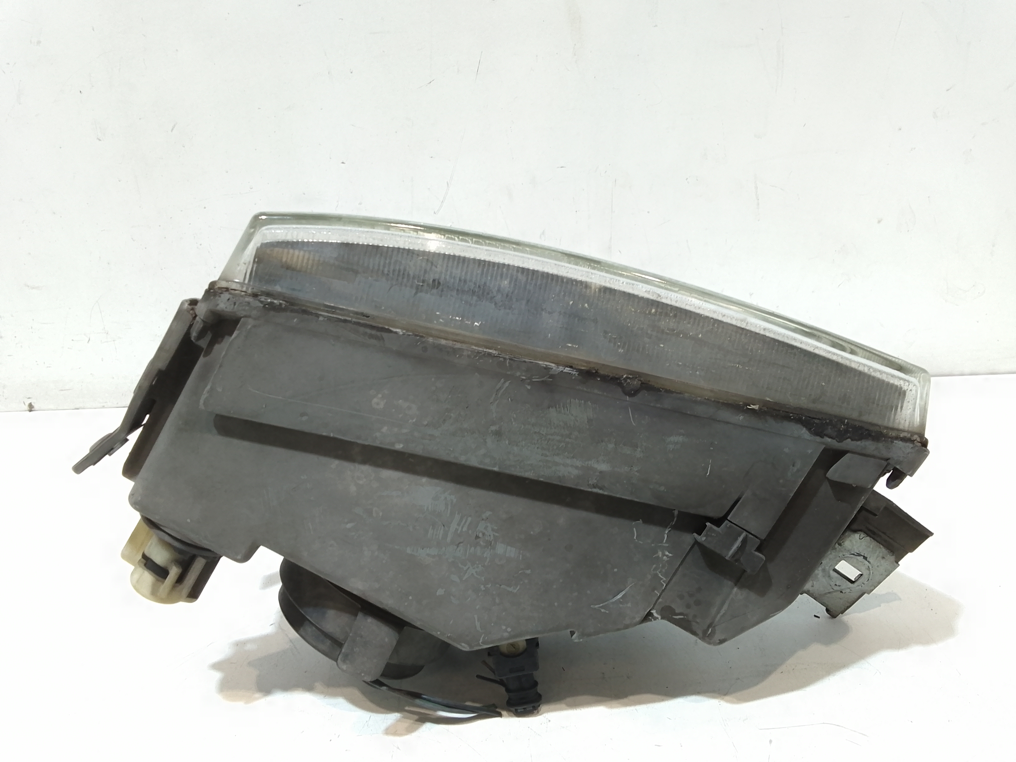 Faro anteriore Destro Passeggero per Fiat Punto Berlina 3p (1993 - 1999)