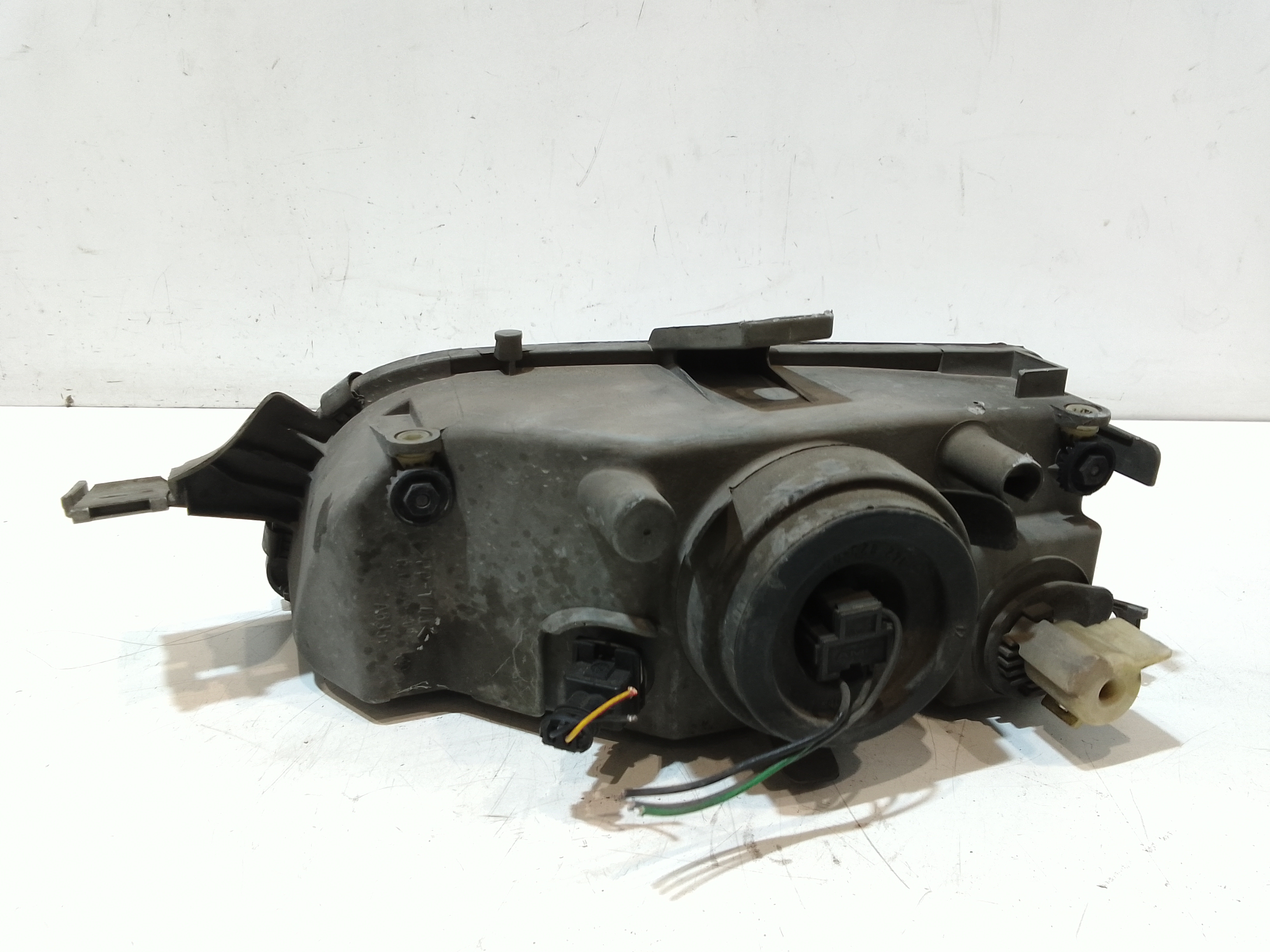 Faro anteriore Destro Passeggero per Fiat Punto Berlina 3p (1993 - 1999)