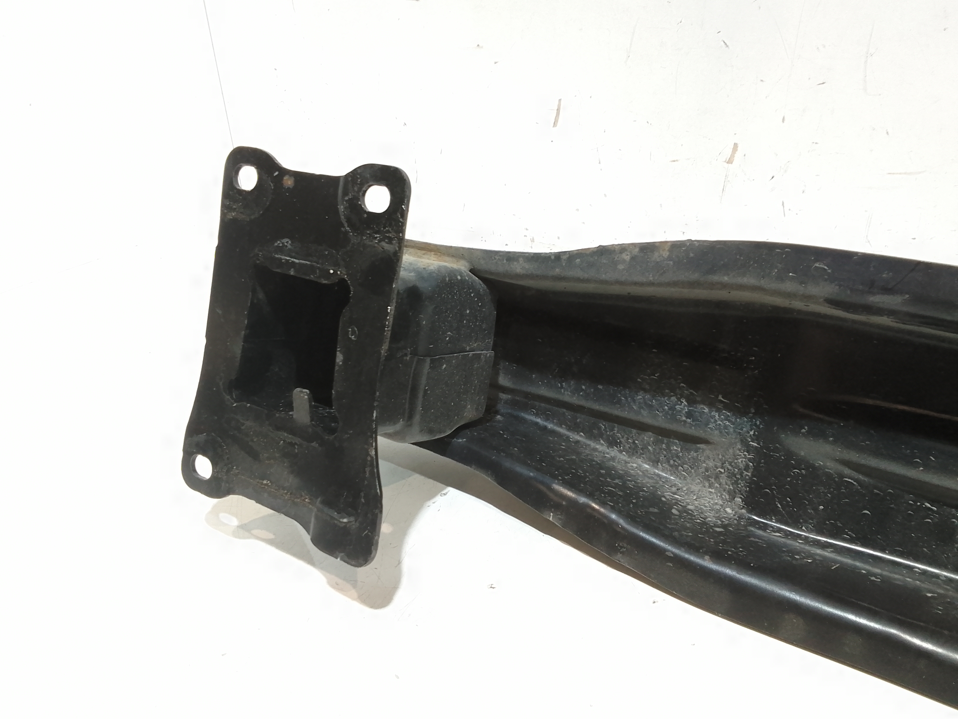 Rinforzo Paraurti anteriore per Volkswagen Golf 7 Berlina (12>) (2012 - In produzione)