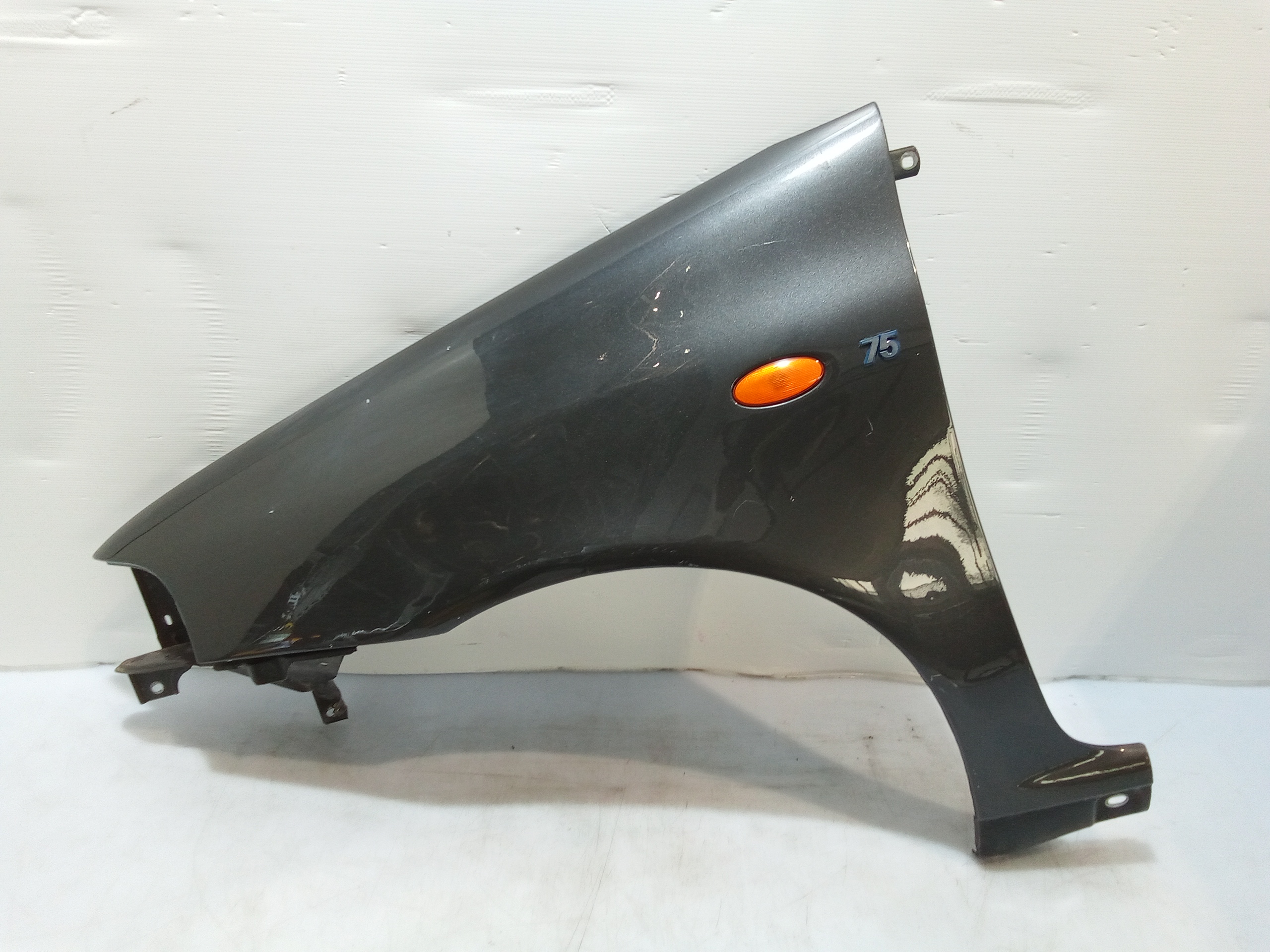 Parafango Anteriore Sinistro per Fiat Punto Berlina 5p (1993 - 1999)