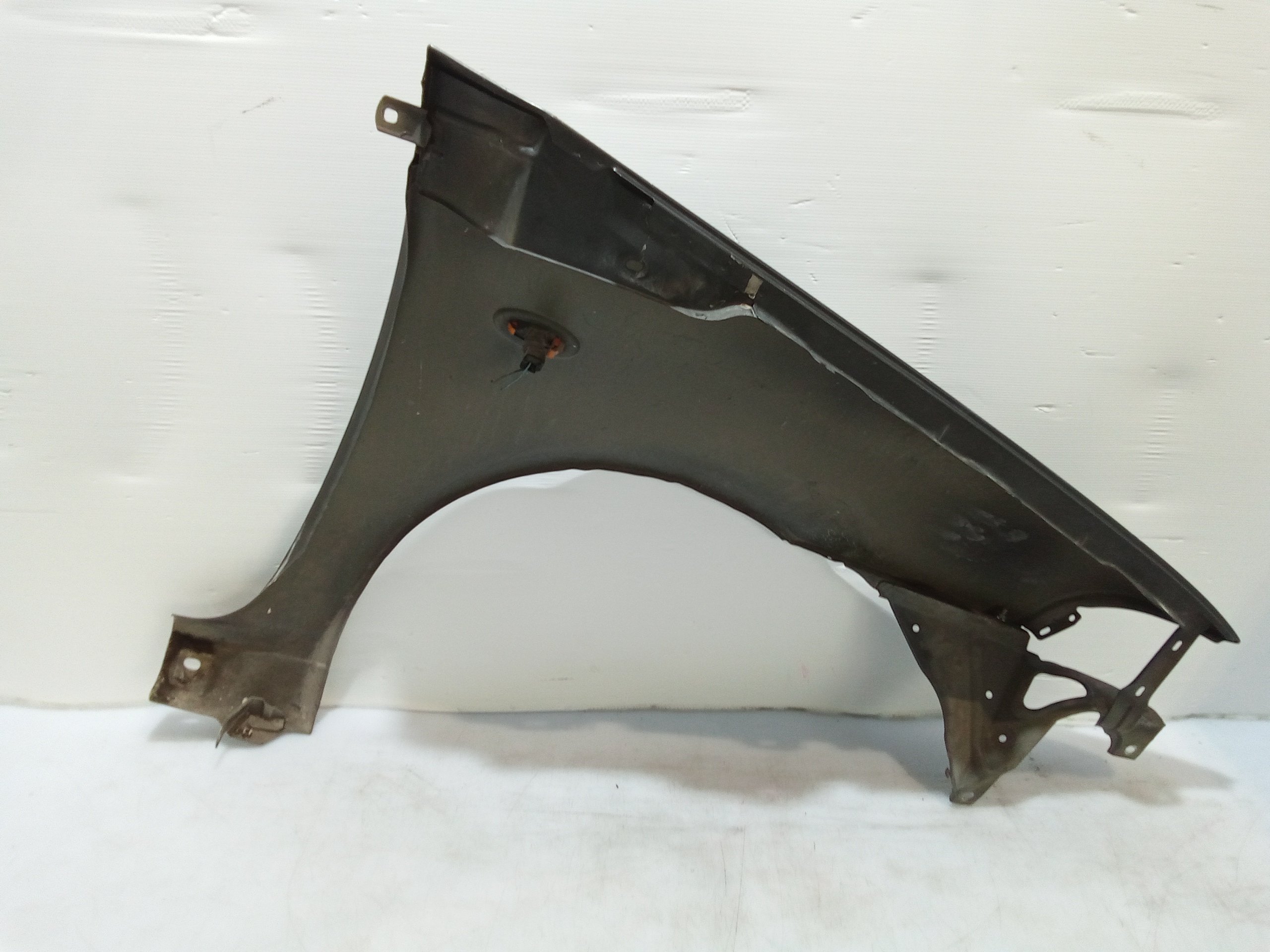 Parafango Anteriore Sinistro per Fiat Punto Berlina 5p (1993 - 1999)