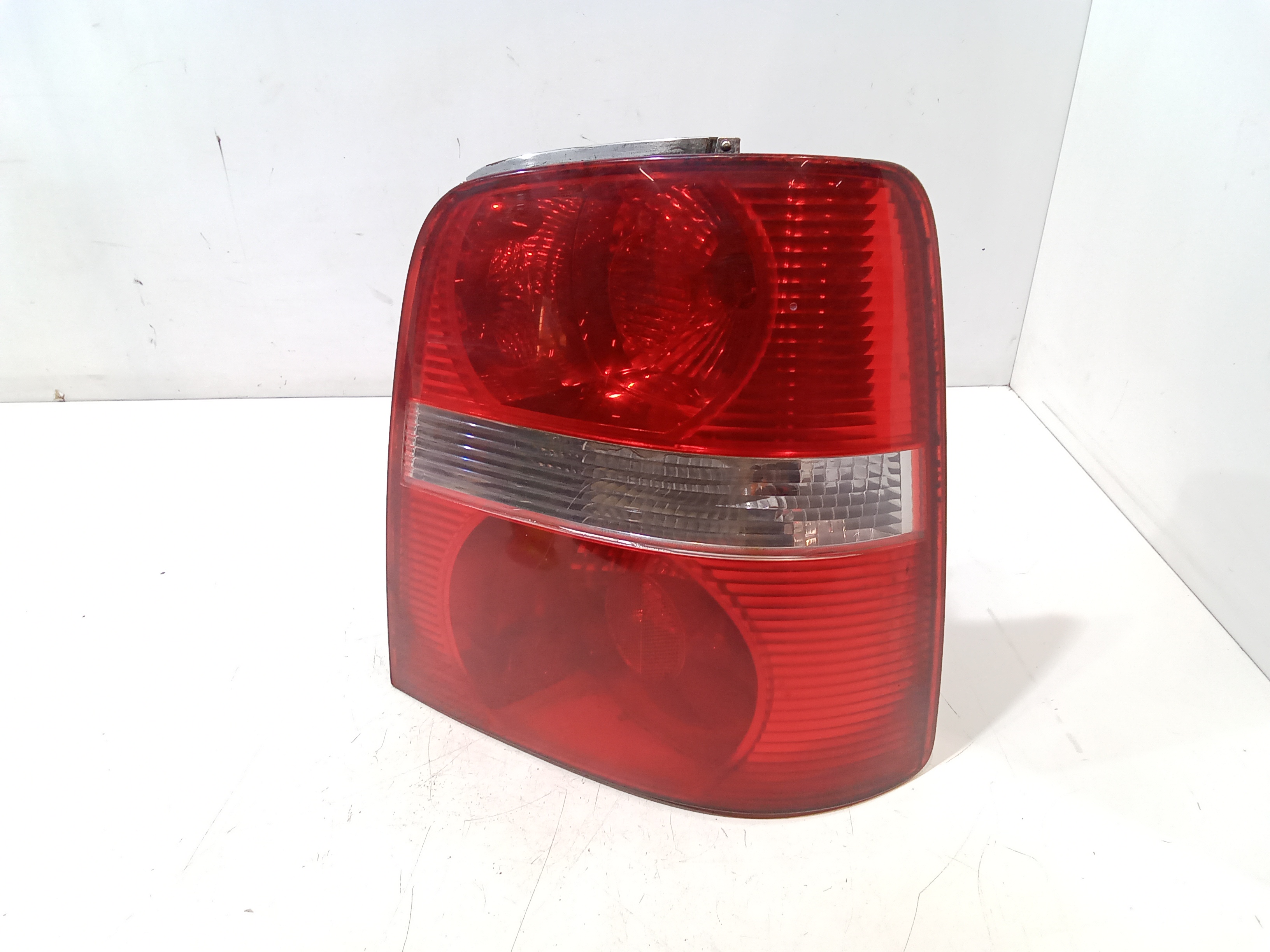 Stop fanale posteriore Destro Passeggero per Volkswagen Touran 1 Serie (2003 - 2007)