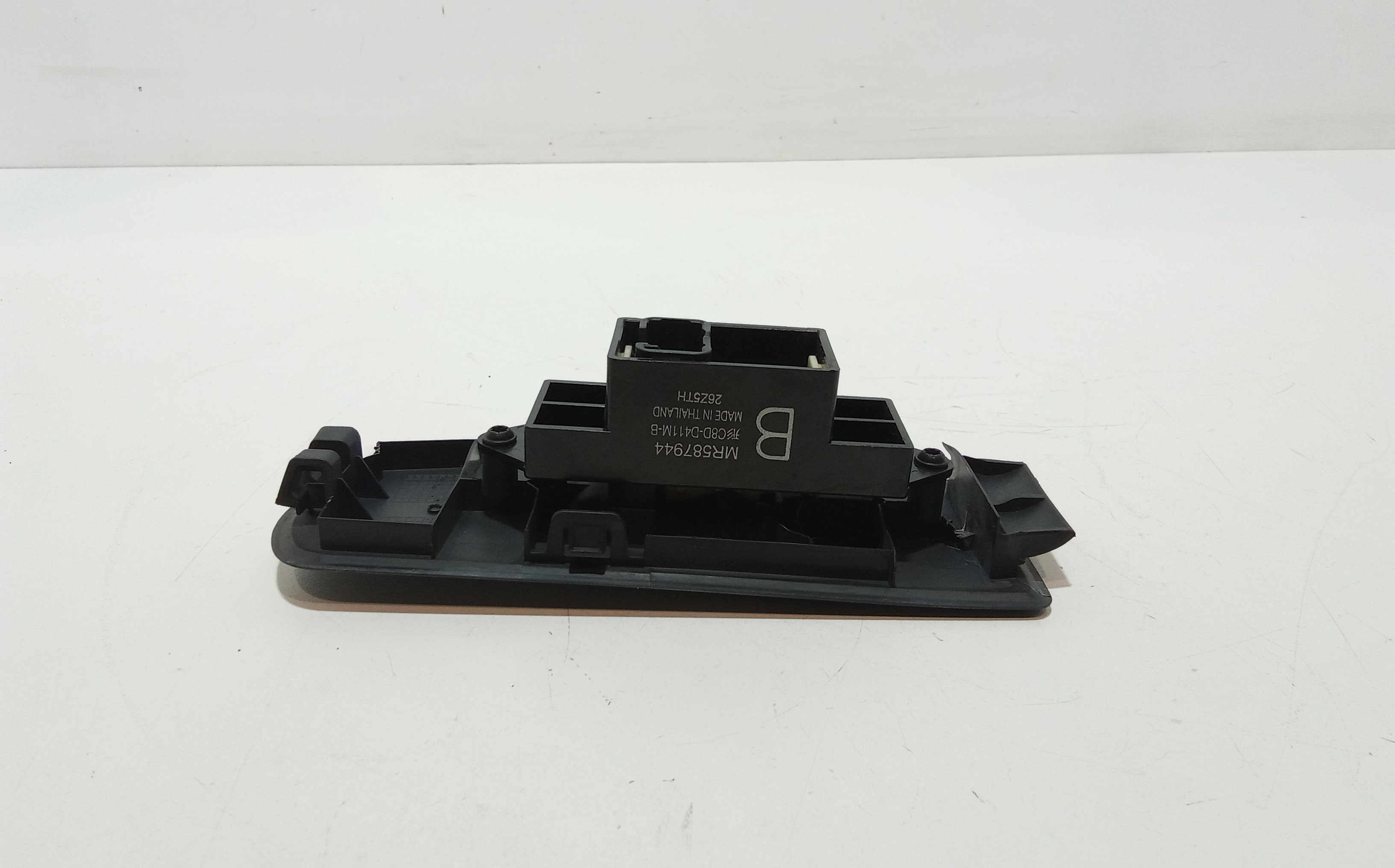 Pulsantiera Posteriore Destra per Mitsubishi Colt Cz3 (05>08) (2005 - 2008)