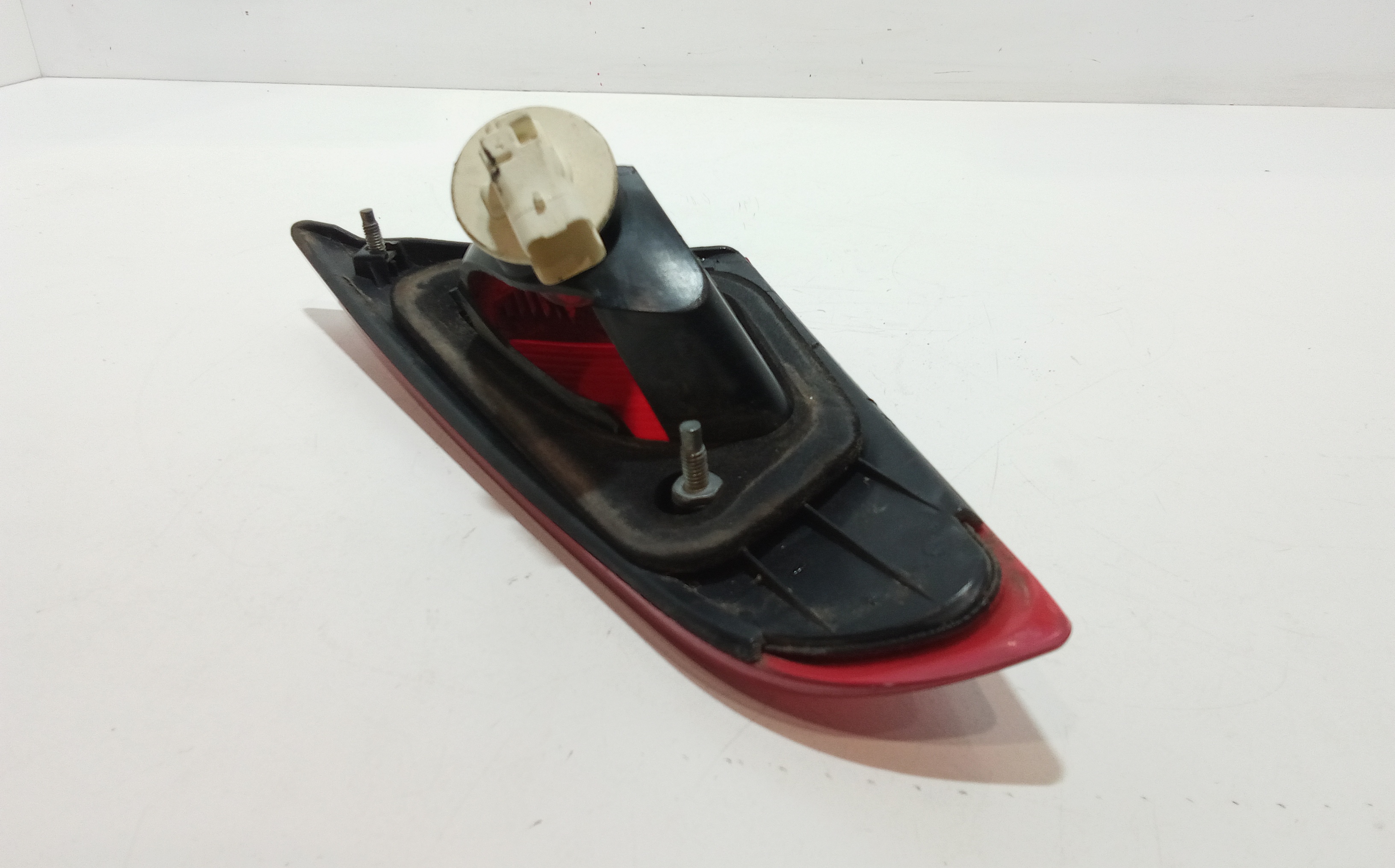 Stop Posteriore Sinistro Integrato nel Portello per Mitsubishi Colt Cz3 (05>08) (2005 - 2008)