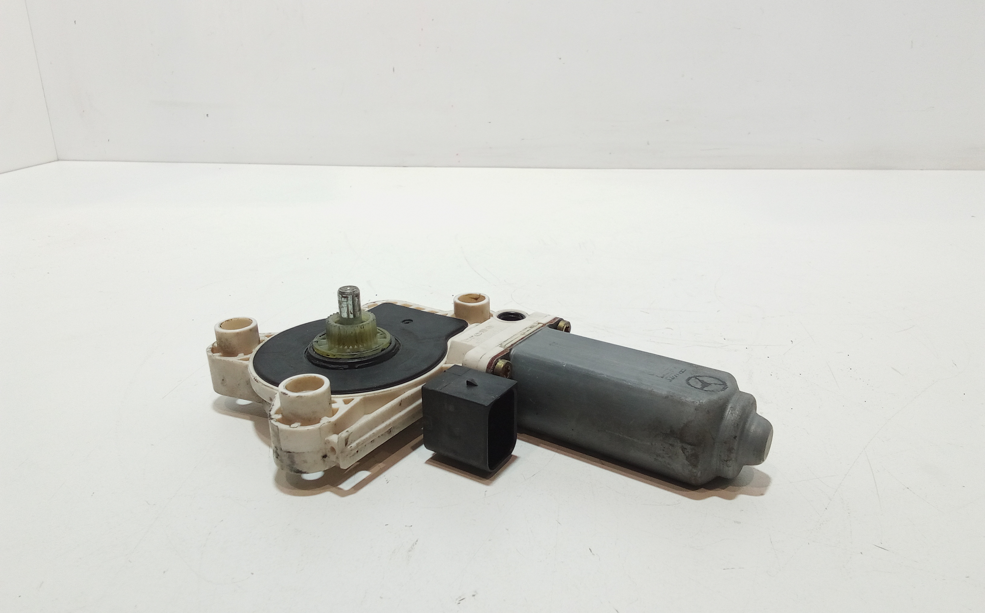 Motorino Alzavetro posteriore Sinistro per Mercedes Classe E Berlina W211 (2002 - 2007)