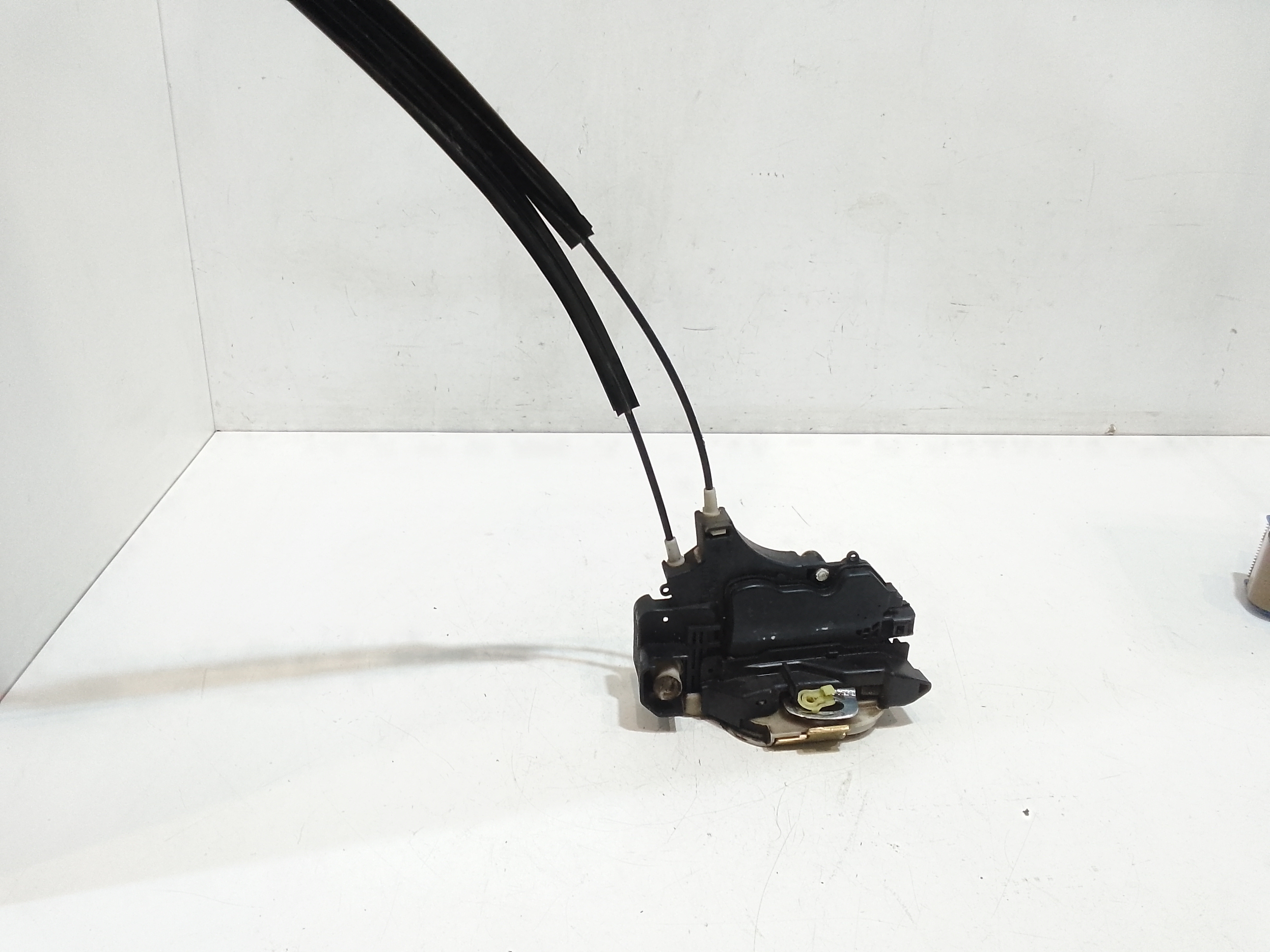 Serratura Anteriore Destra per Mitsubishi Colt Serie 3p (z30)  (04>12) (2004 - 2012)