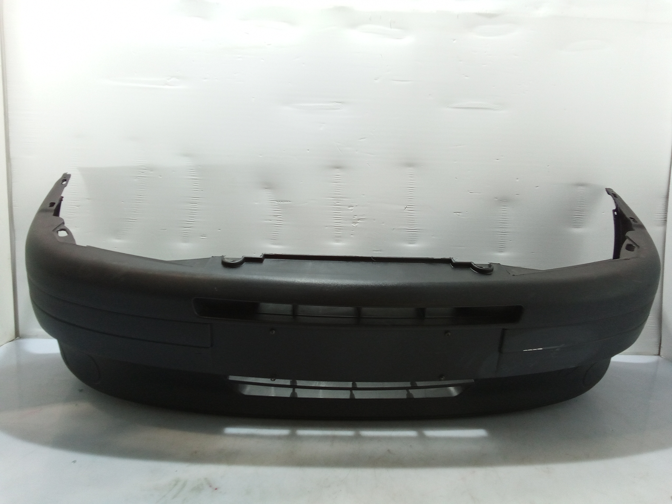 Paraurti Anteriore Completo per Fiat Punto Berlina 5p (1993 - 1999)