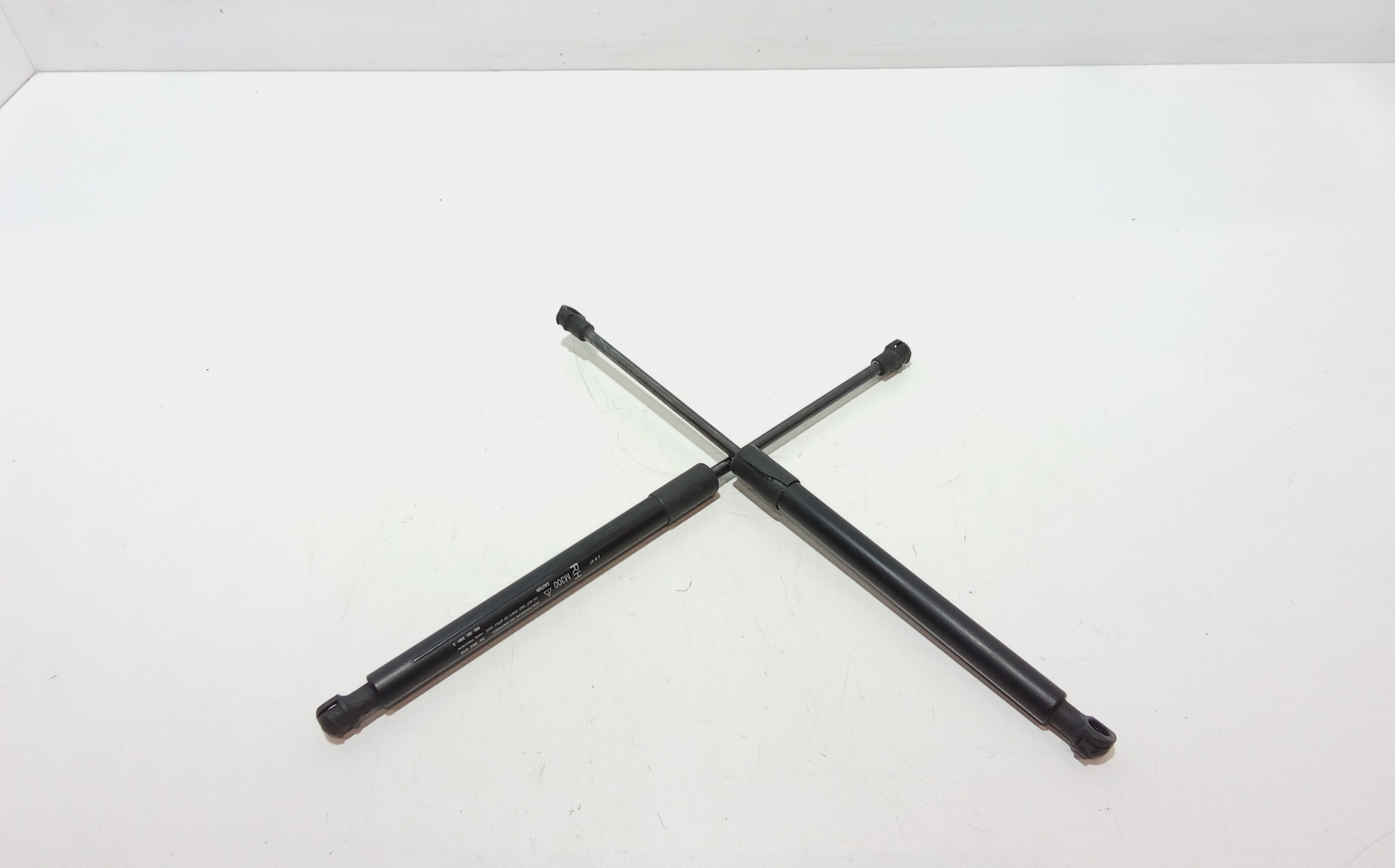 Pistoncini cofano Post. per Chevrolet Spark 1 Serie (2009 - 2012)