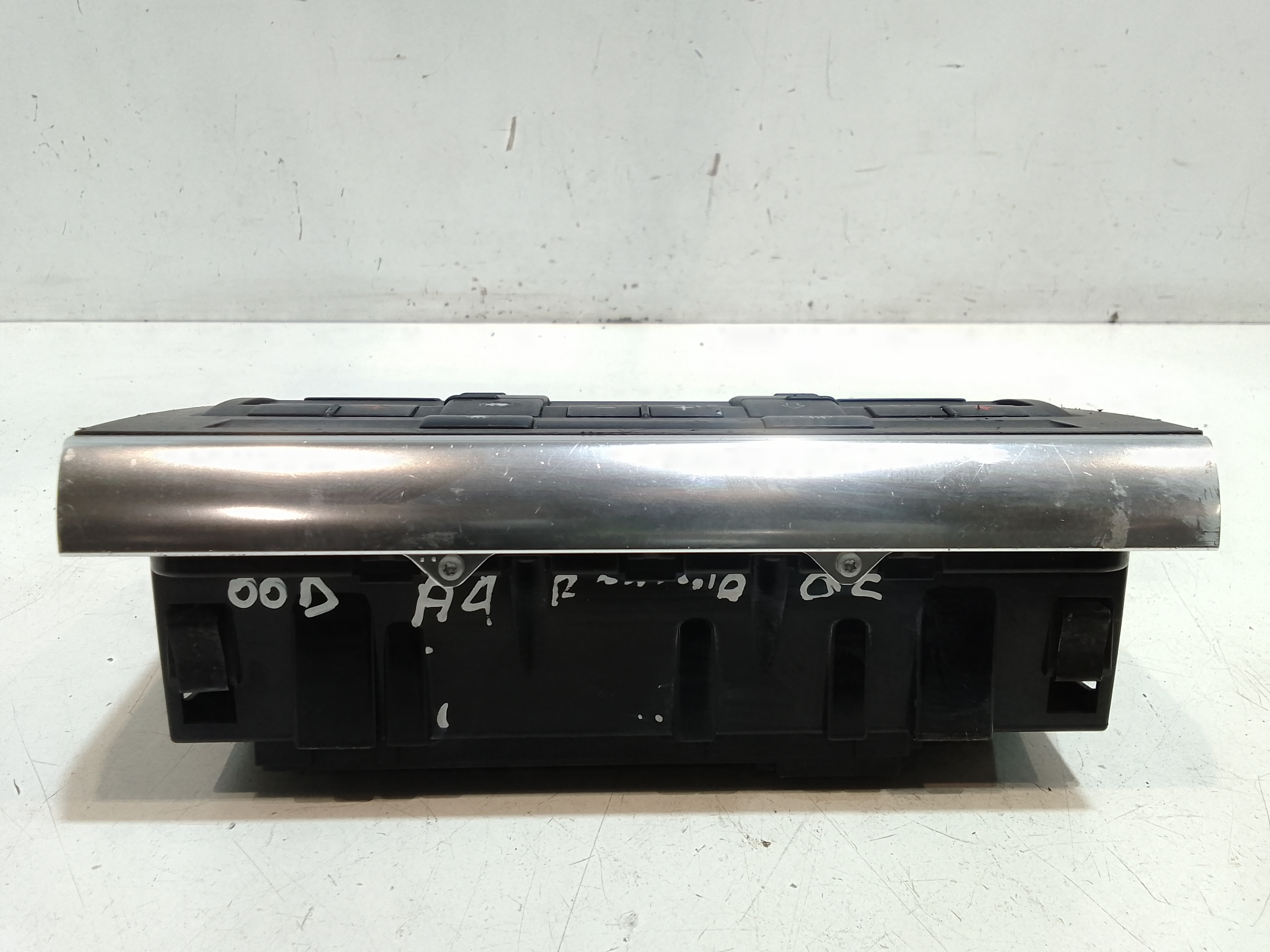 Comandi Clima per Audi A4 Berlina (8e) (04>07) (2004 - 2007)