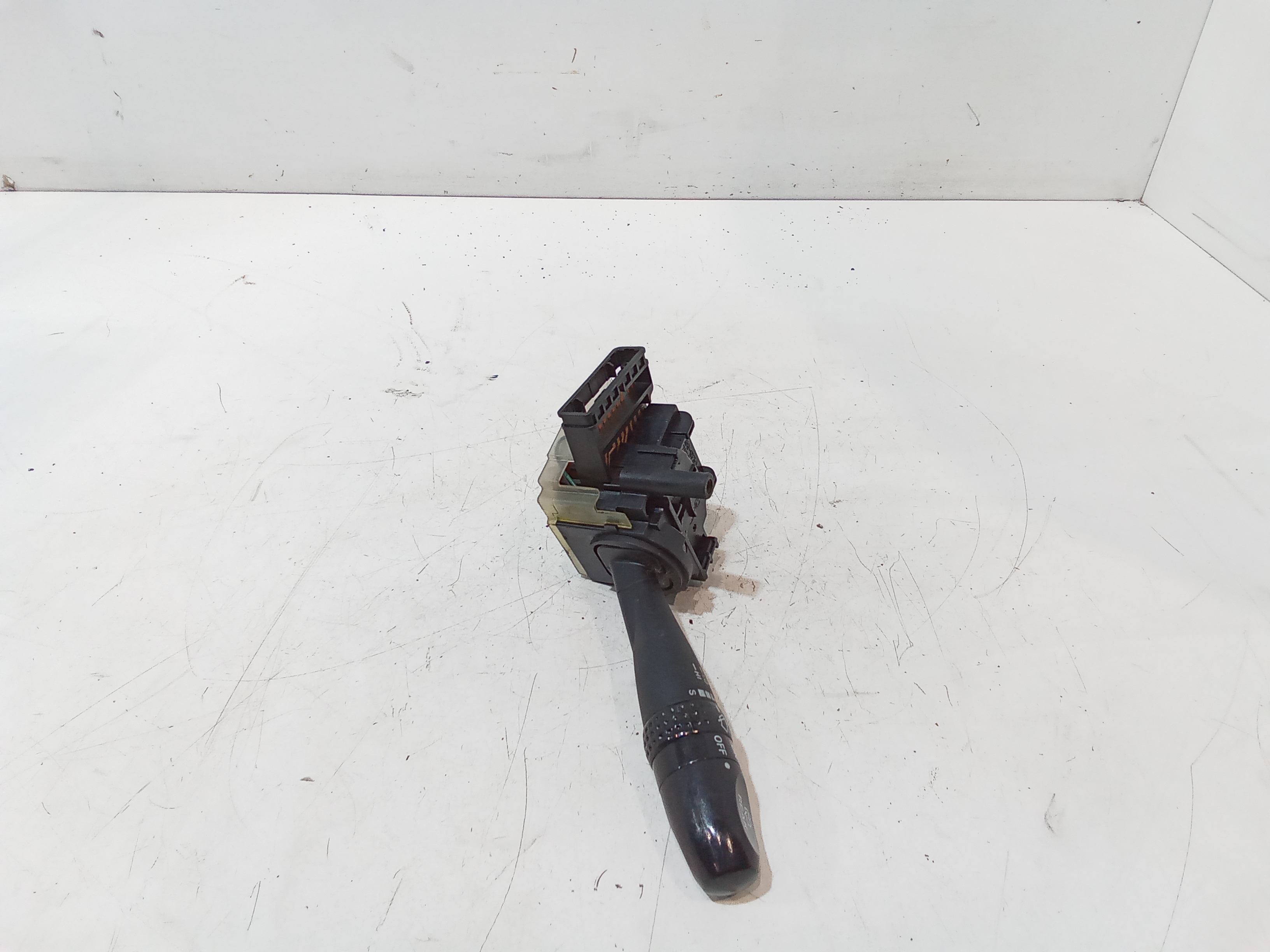 Devioluci destro per Kia Picanto 1 Serie (2004 - 2008)