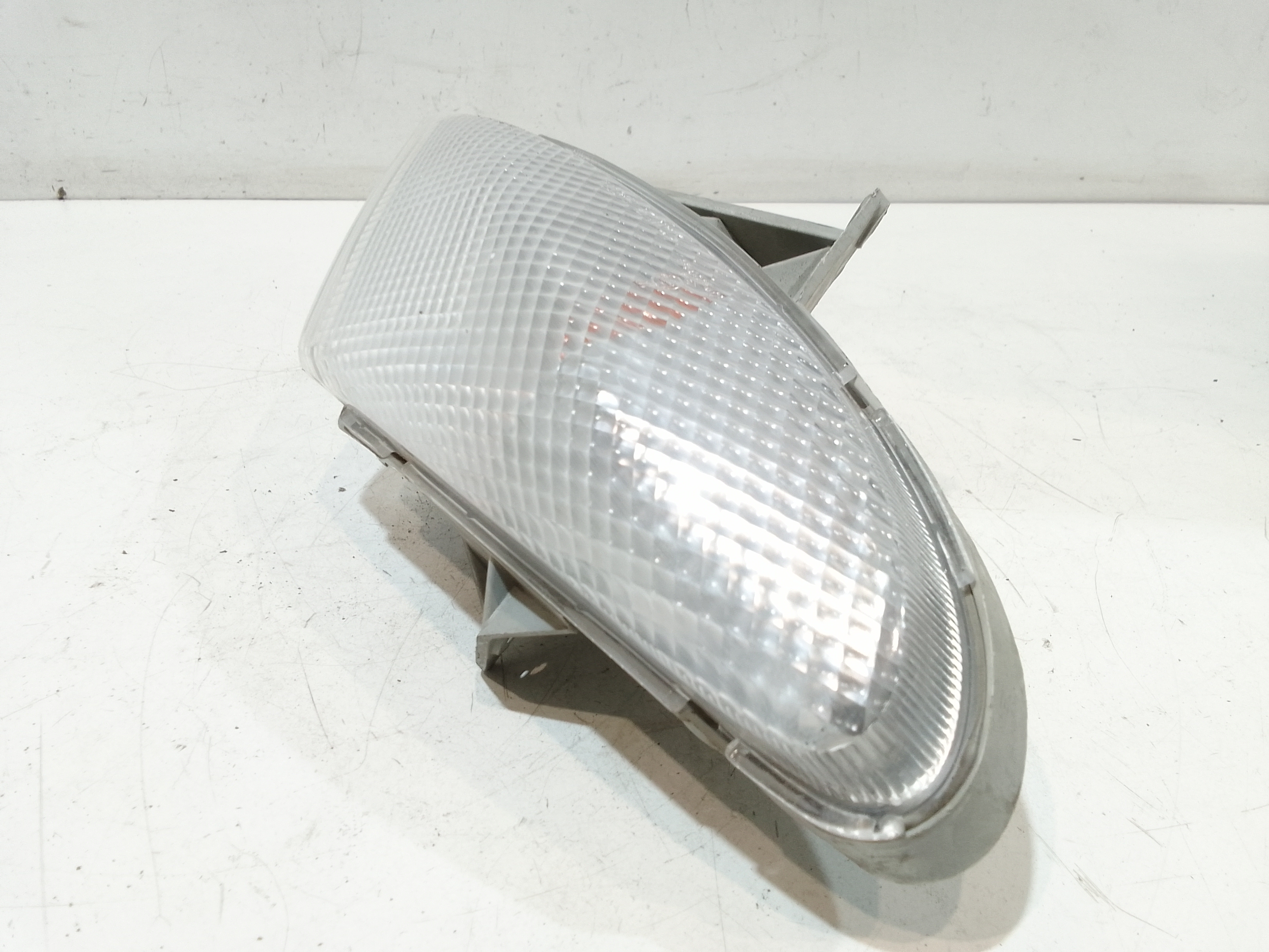 Freccia ant DX per Suzuki Burgman 400cc  (04>05) (2004 - 2005)