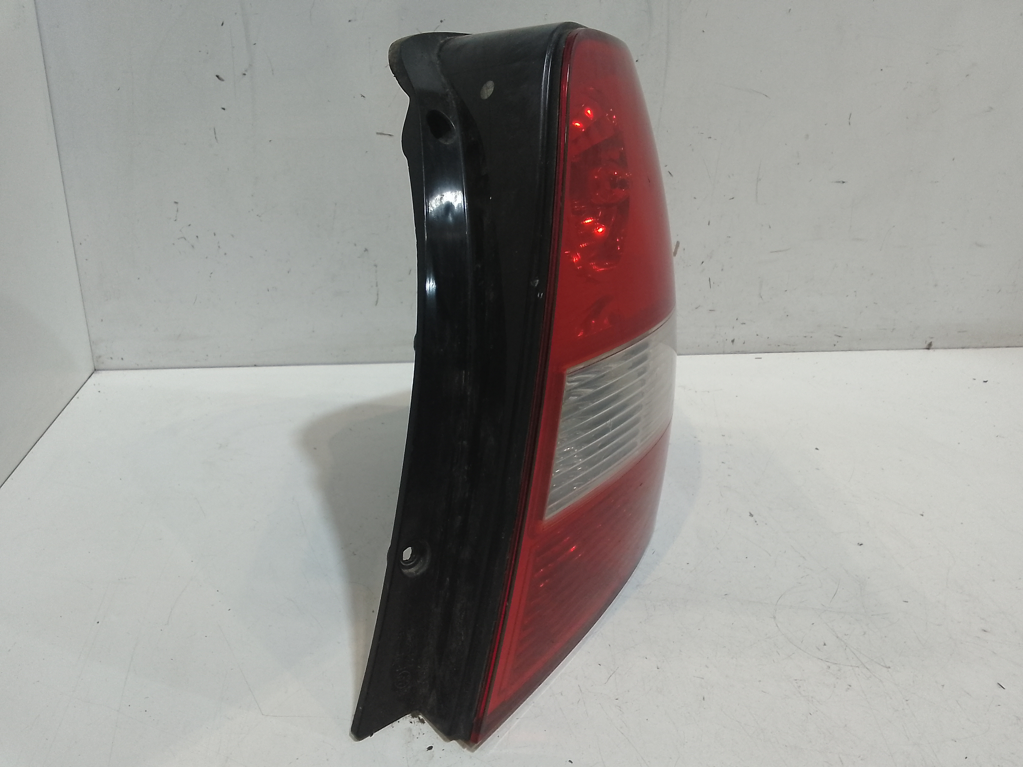 Stop fanale posteriore Destro Passeggero per Kia Sorento 1 Serie (2002 - 2006)