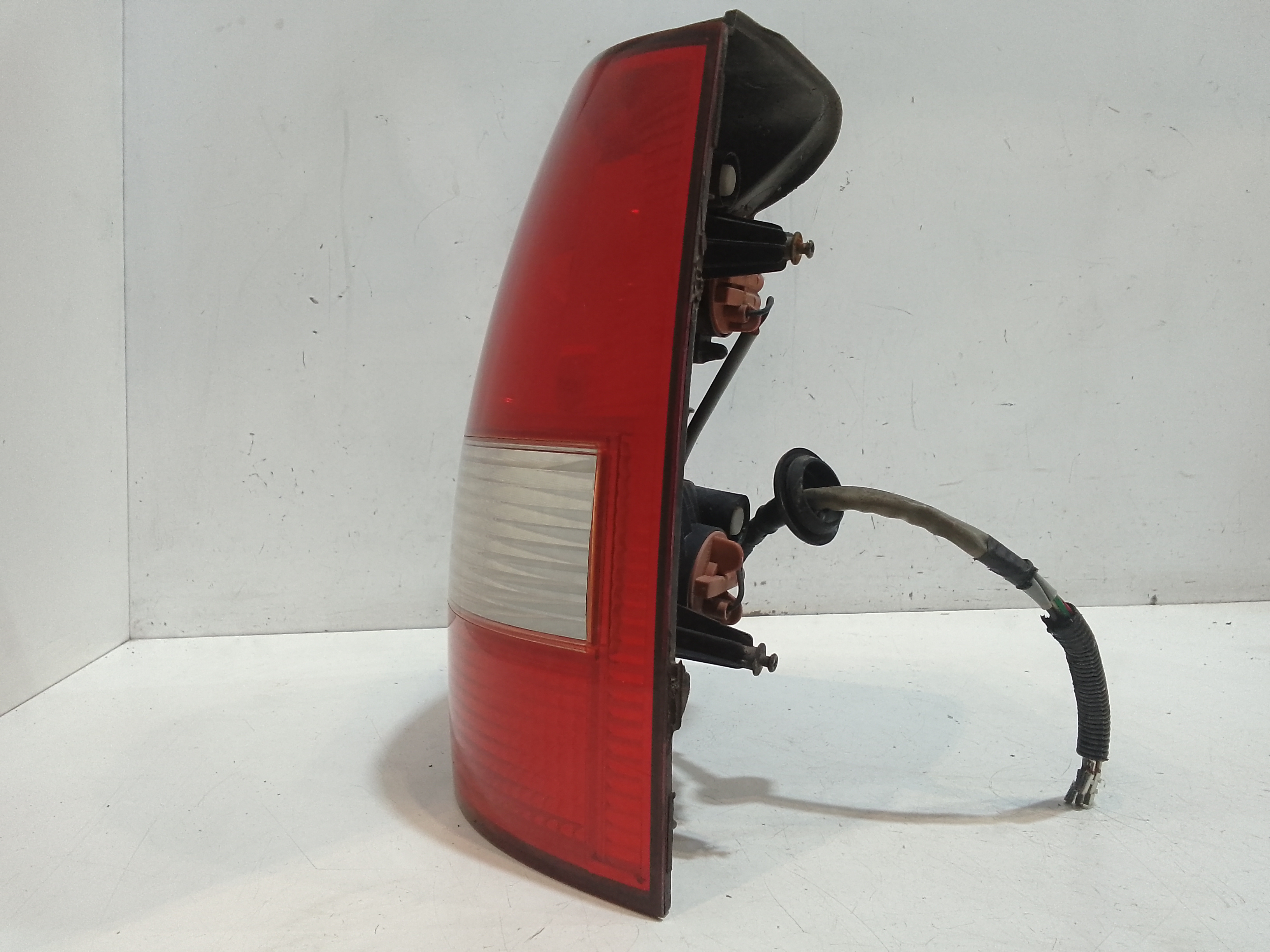 Stop fanale posteriore Destro Passeggero per Kia Sorento 1 Serie (2002 - 2006)