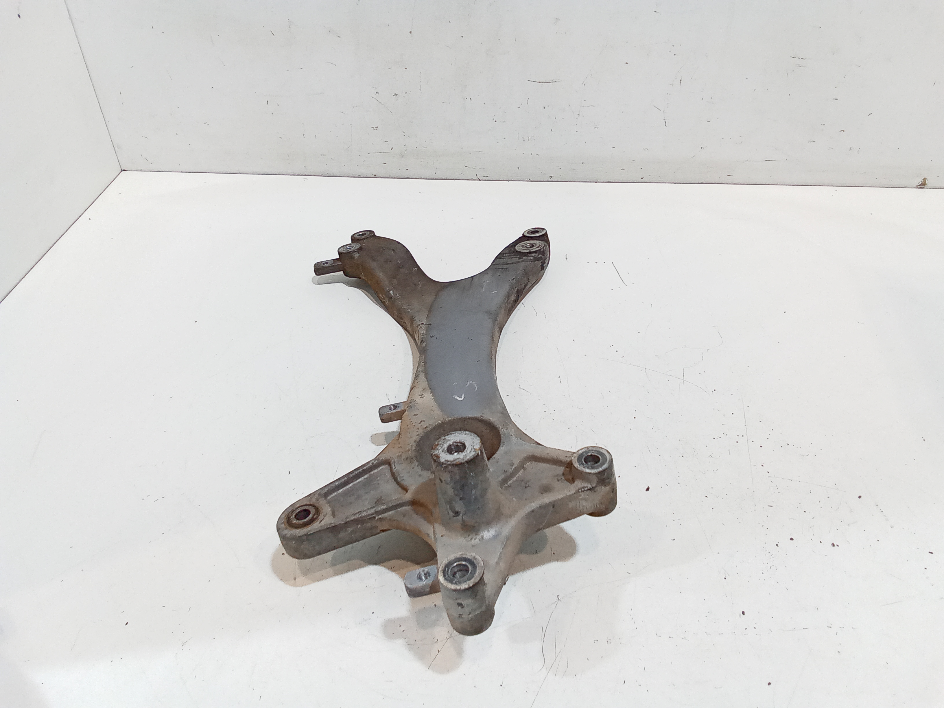 Staffa supporto marmitta per Kymco People 200cc S (05>08) (2005 - 2008)