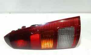 Stop fanale posteriore Destro Passeggero per Ford Focus S. Wagon 1 Serie (1998 - 2001)