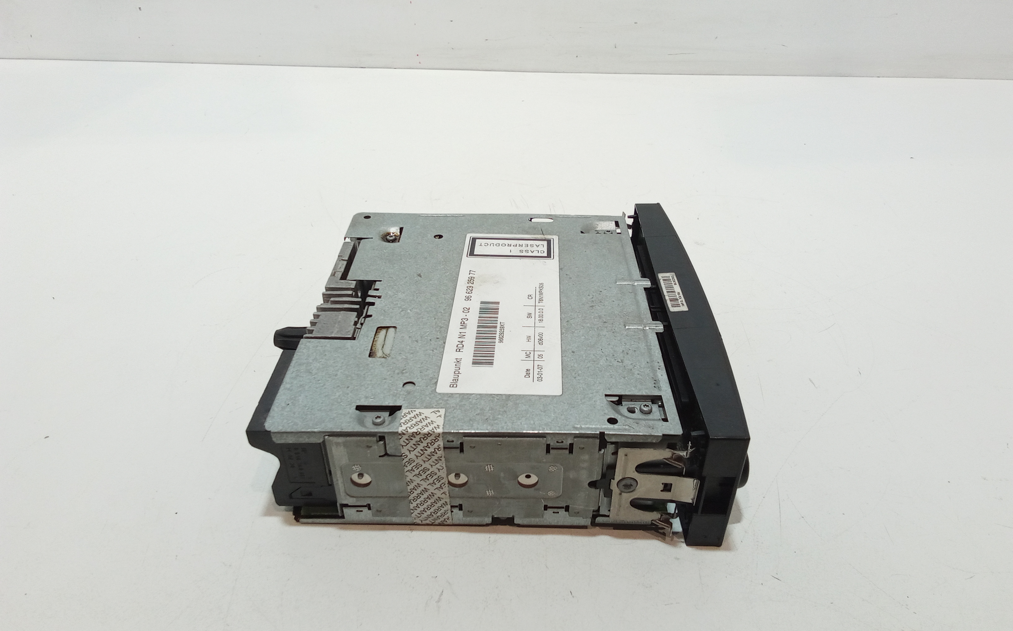 Autoradio MP3 per Peugeot 307 Cabrio 2 Serie (2005 - In produzione)