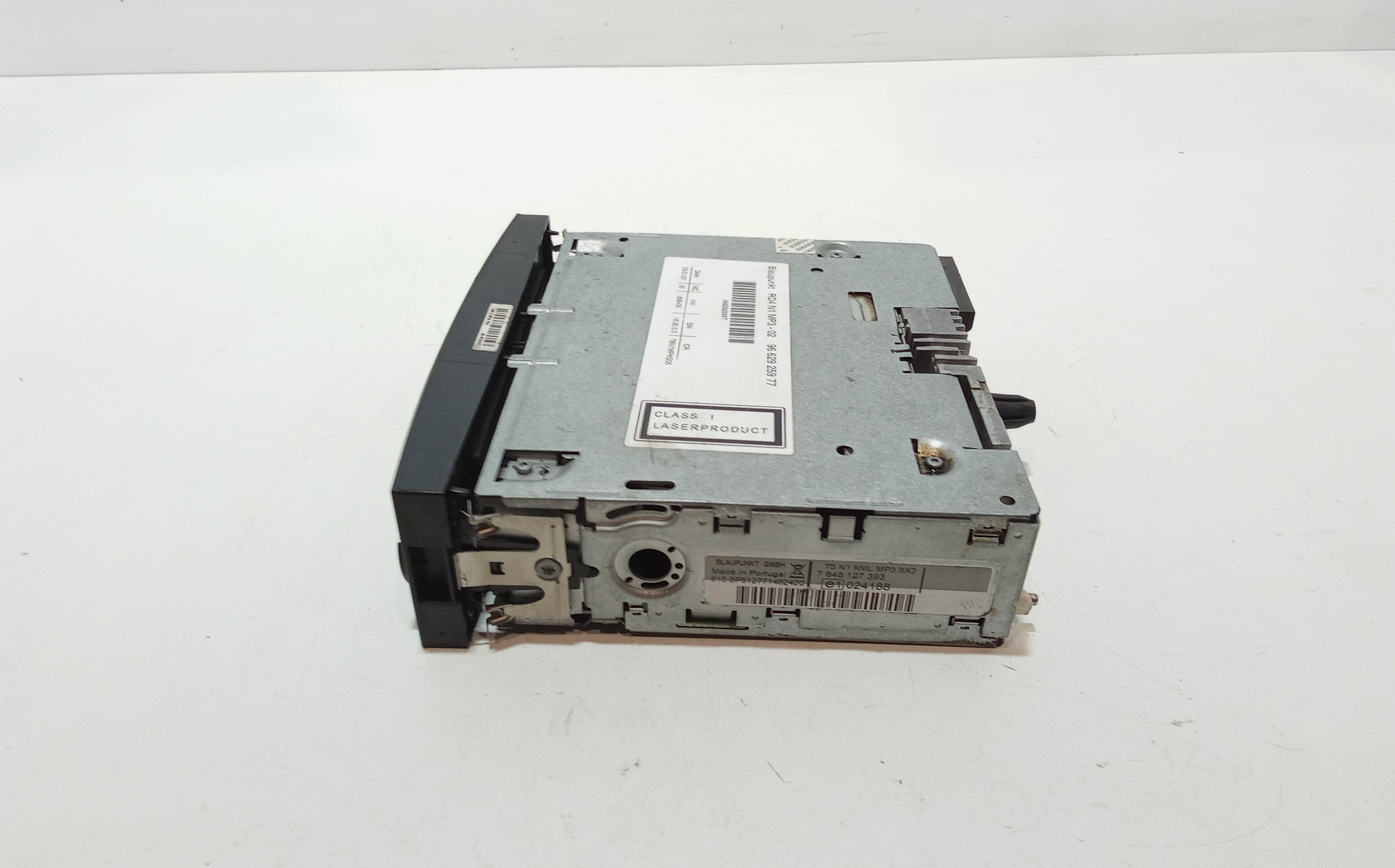 Autoradio MP3 per Peugeot 307 Cabrio 2 Serie (2005 - In produzione)