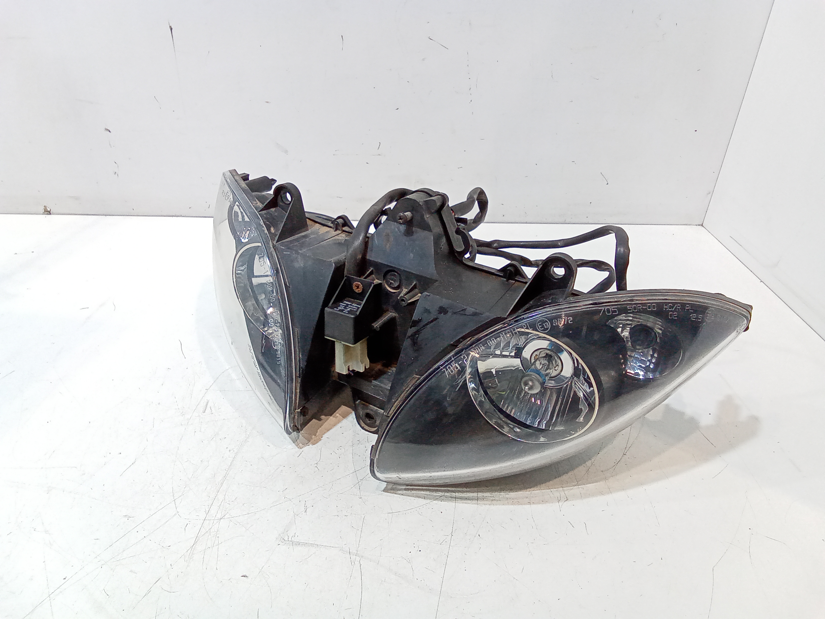 Faro anteriore per Piaggio X9 250cc (2000 - >)