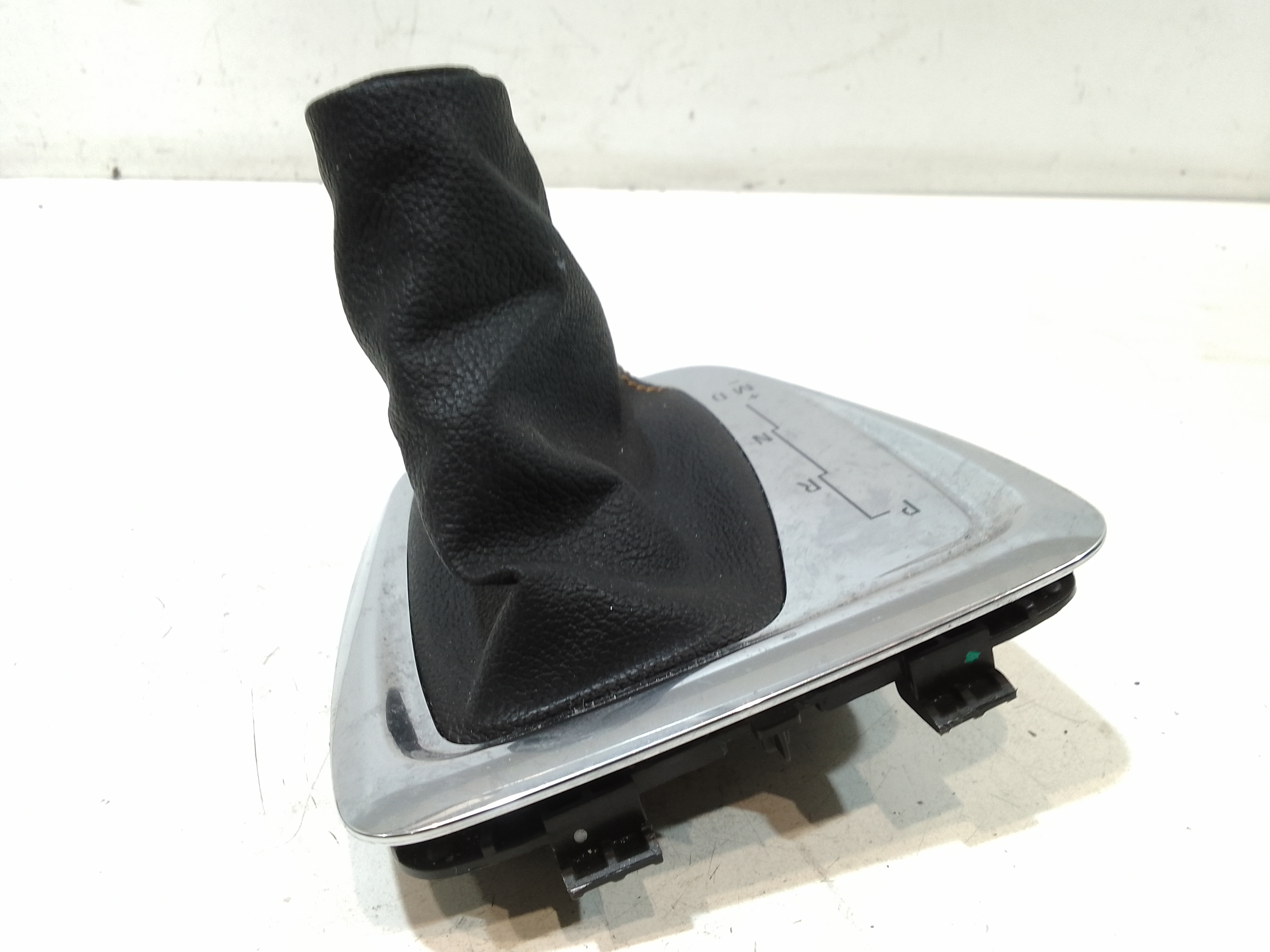 Cuffia Leva Cambio per Opel Crossland Serie (x) (17>) (2017 - In produzione)