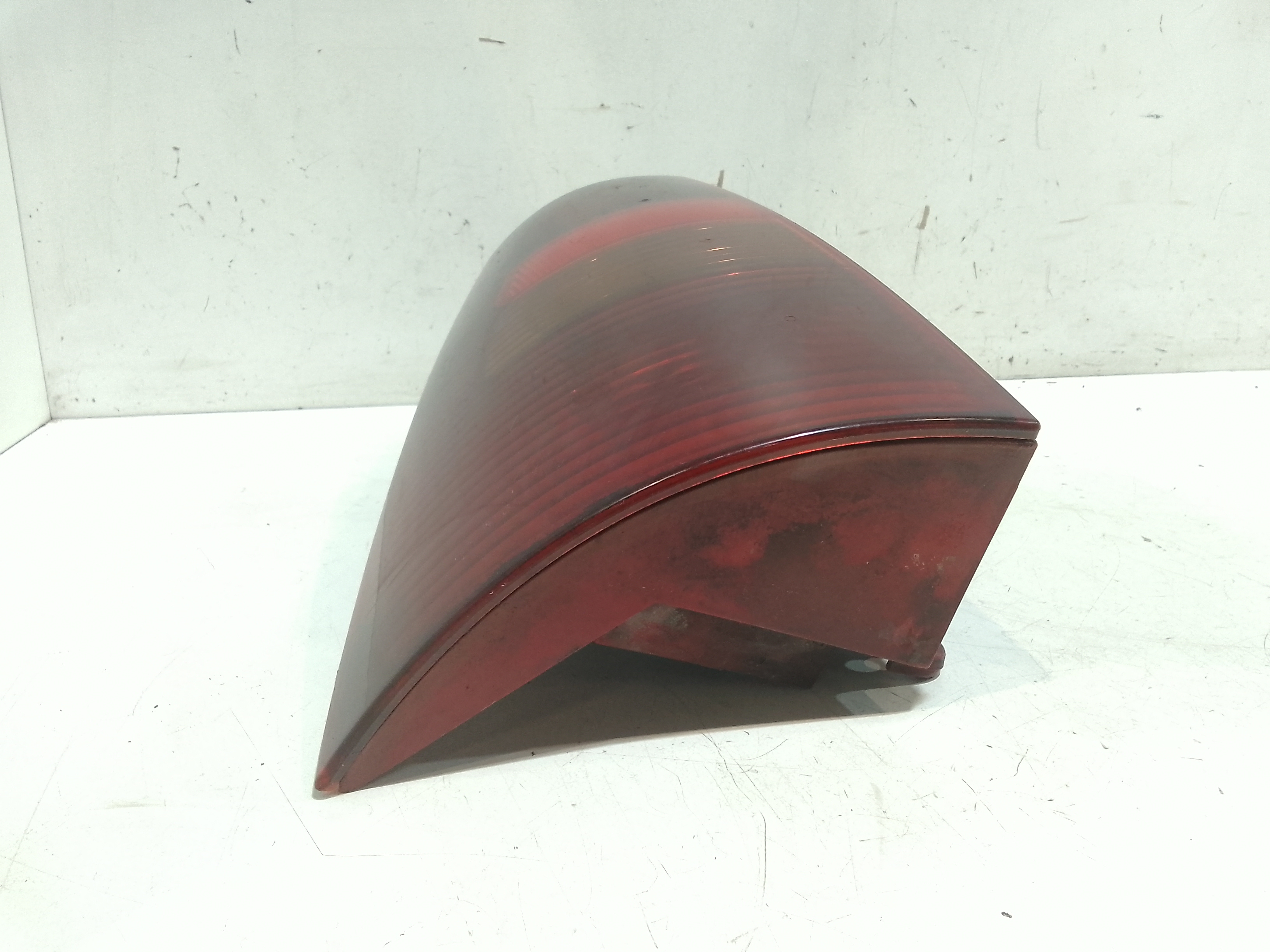 Stop fanale Posteriore sinistro lato Guida per Ford Focus S. Wagon 2 Serie (2001 - 2004)