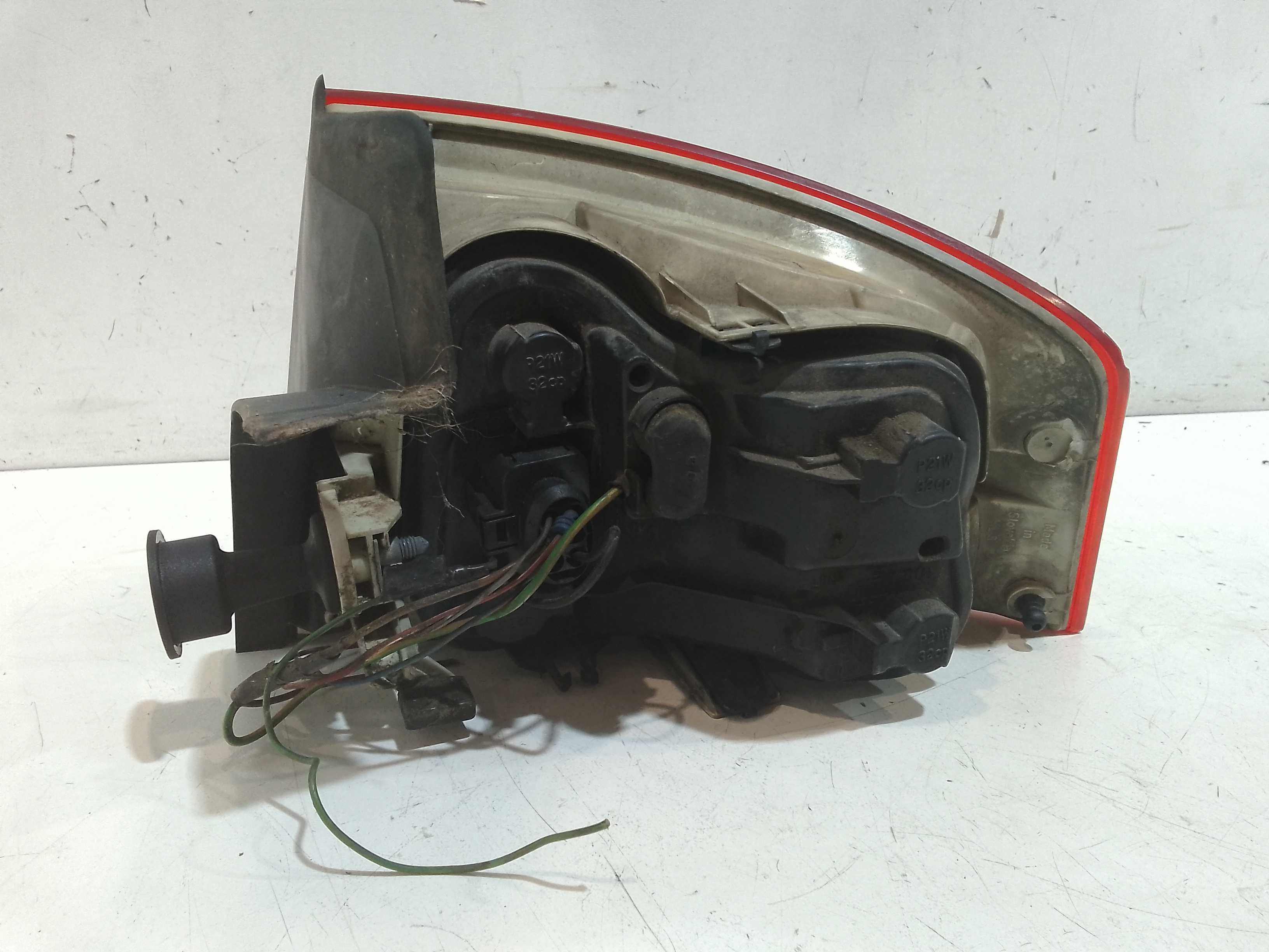 Stop fanale Posteriore sinistro lato Guida per Audi A4 Avant (8ed) (04>08) (2004 - 2008)