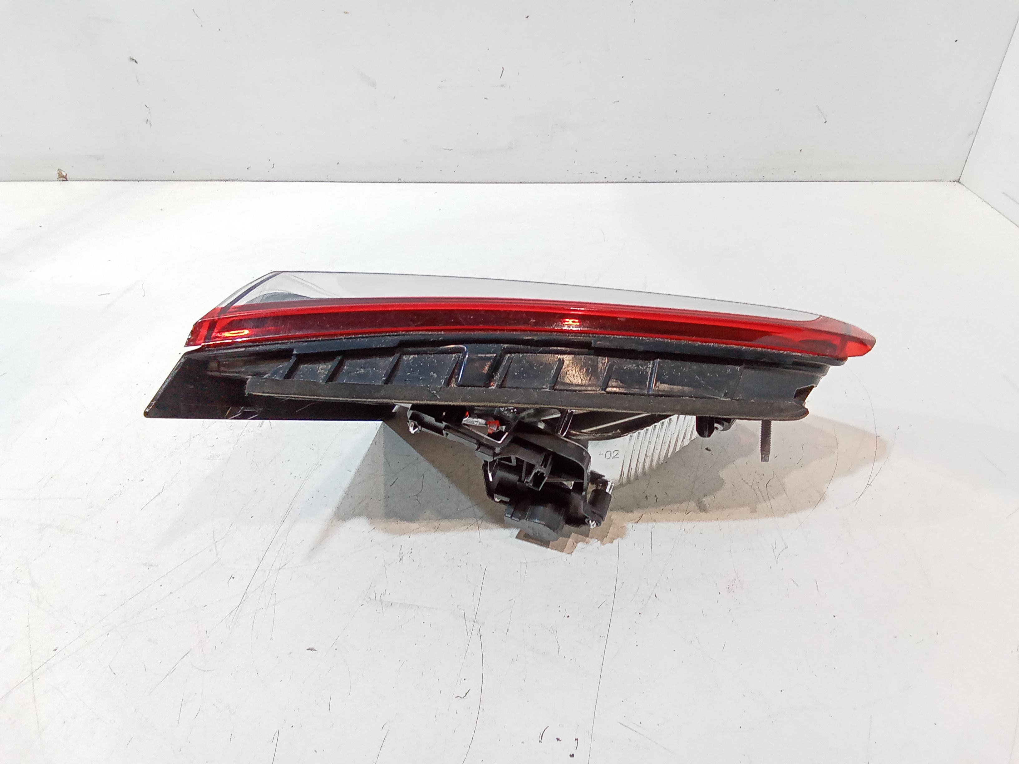 Stop Posteriore Destro Integrato nel Portello per Opel Crossland Serie (x) (17>) (2017 - In produzione)