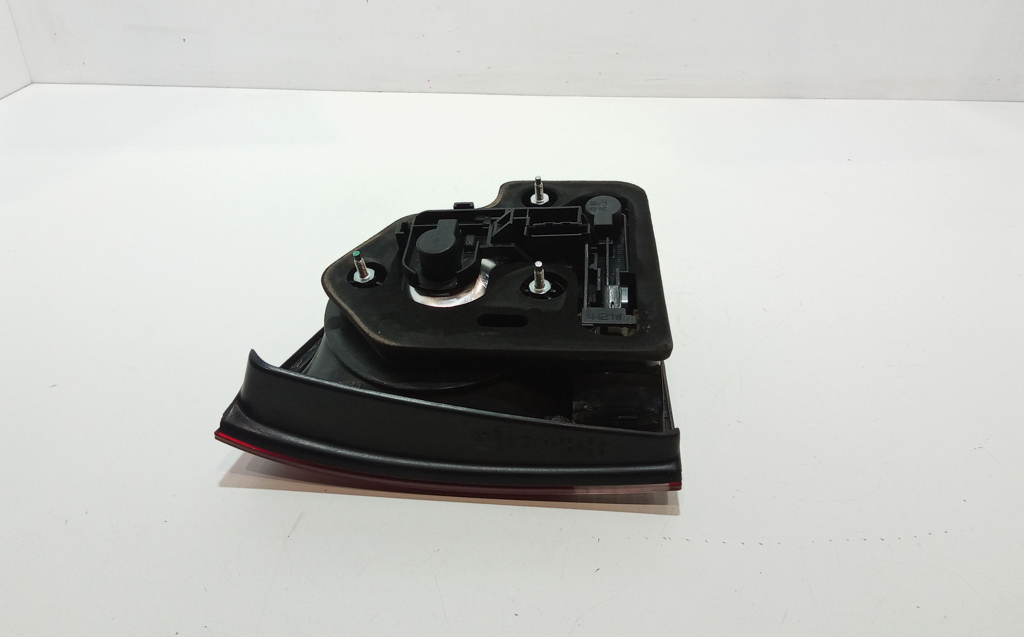 Stop Posteriore Destro Integrato nel Portello per Volkswagen Touareg 1 Serie (2002 - 2006)