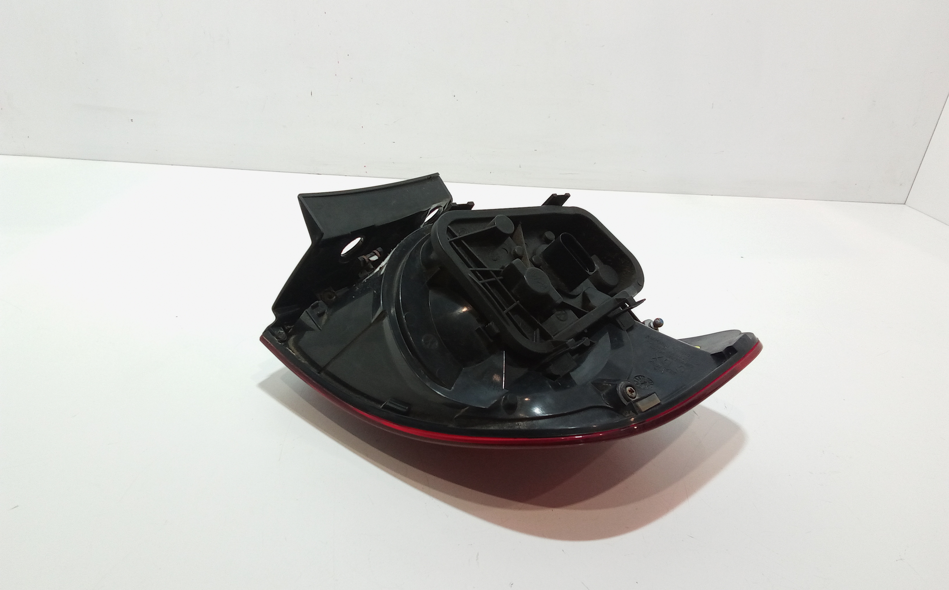 Stop fanale posteriore Destro Passeggero per Volkswagen Touareg 1 Serie (2002 - 2006)