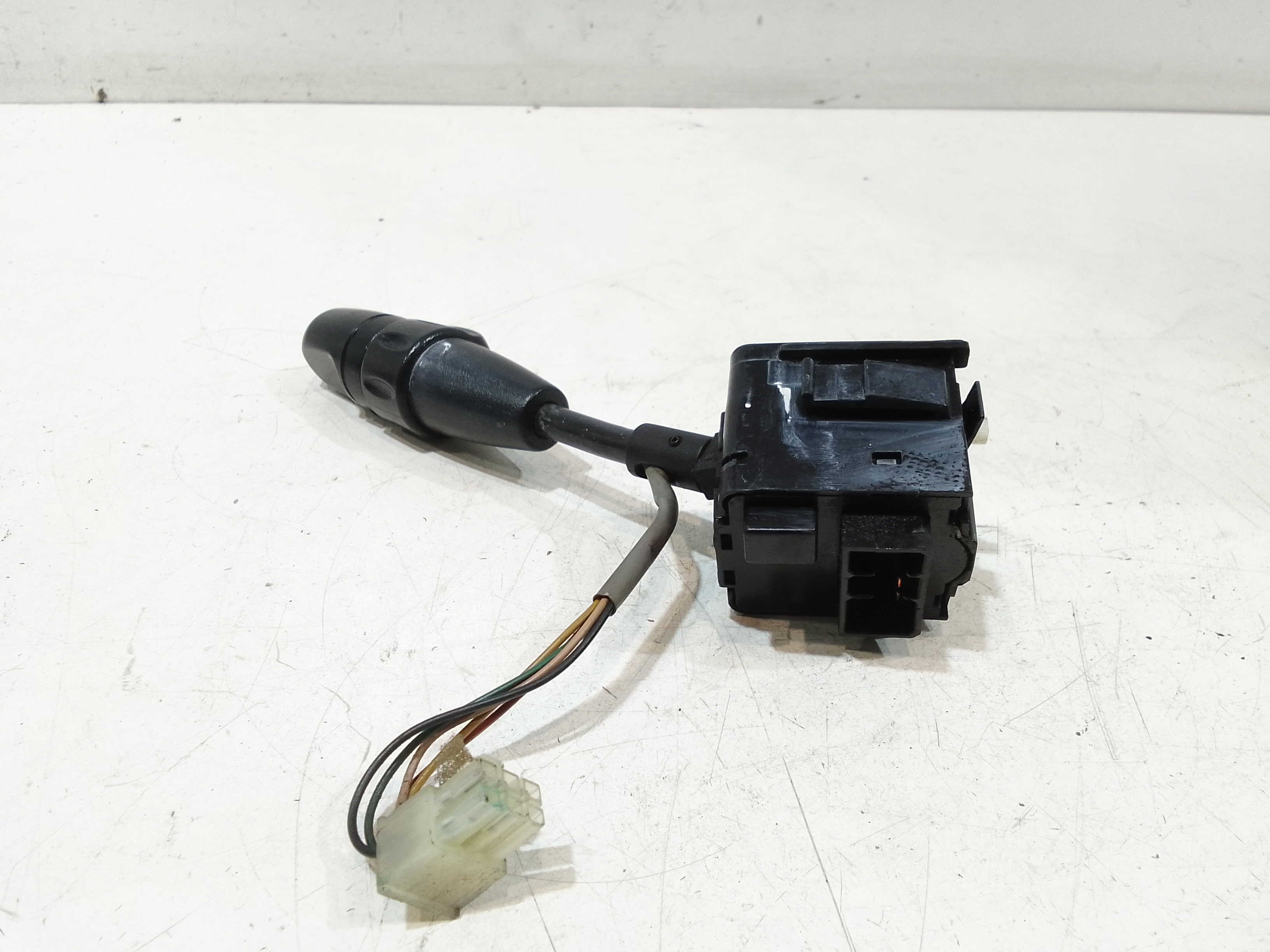 Devioluci sinistro per Chevrolet Matiz 4 Serie (2007 - 2010)