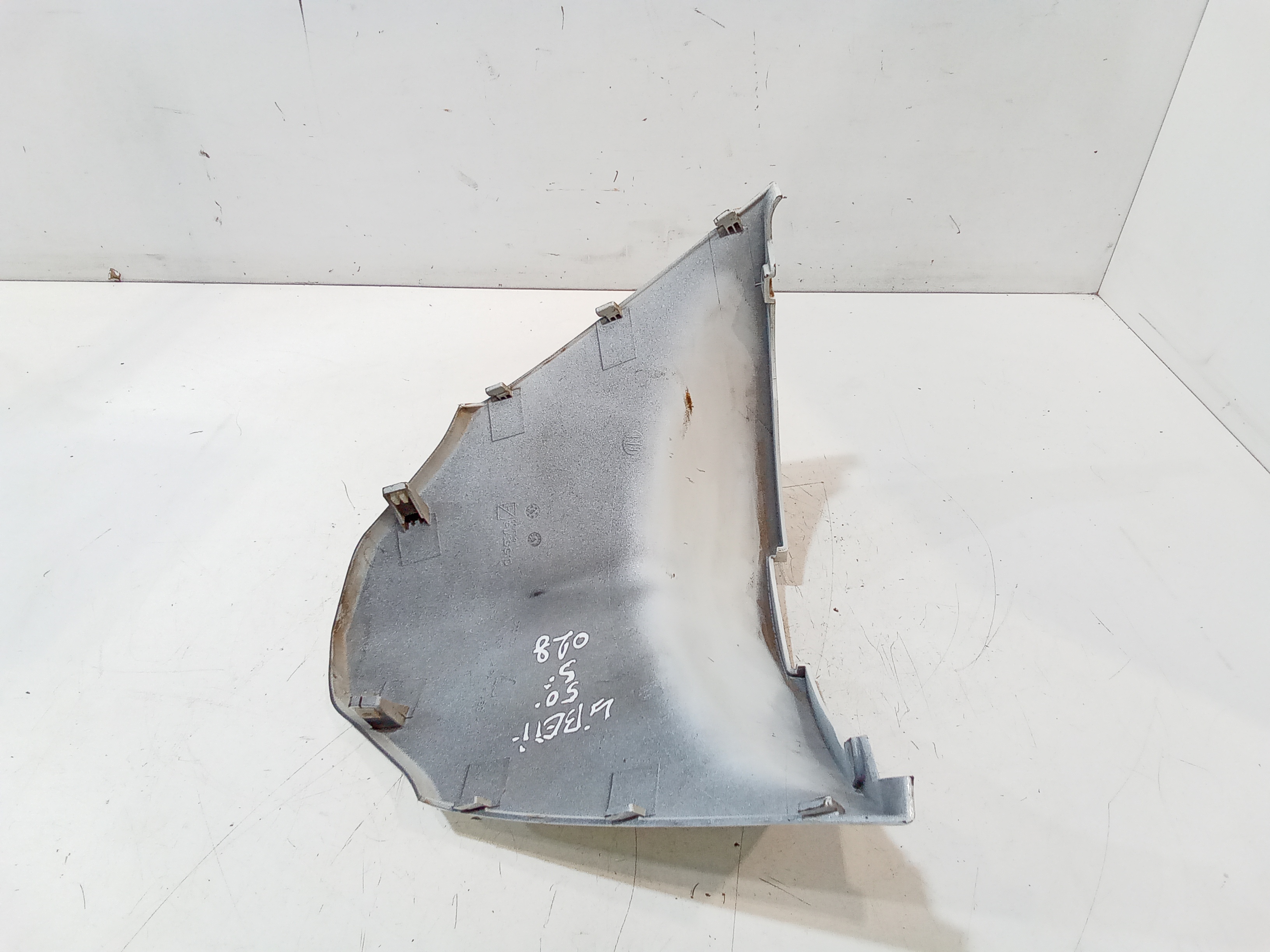 Carena centrale inferiore sella per Piaggio Liberty Iget (15>18) (2015 - 2018)