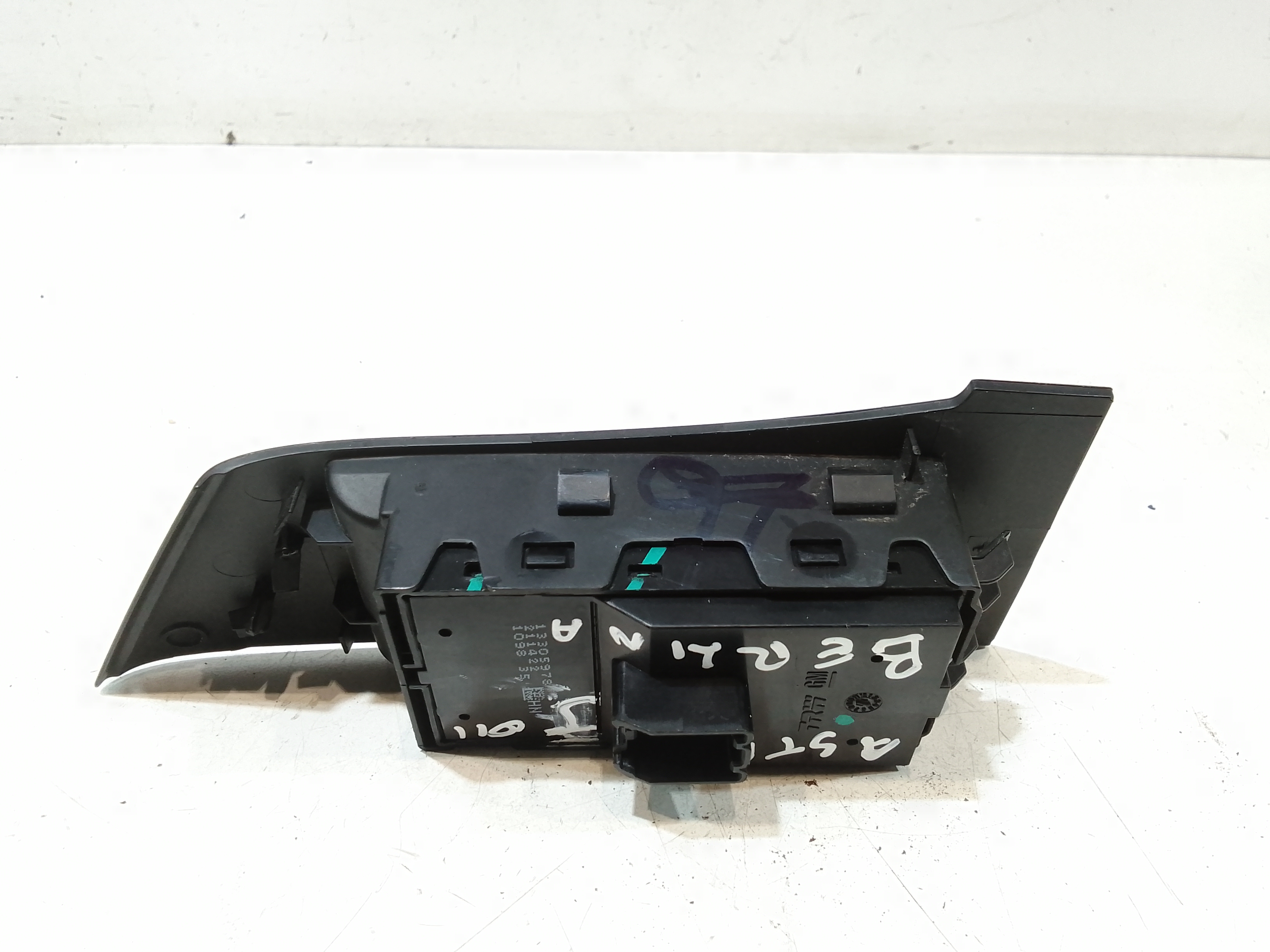 Pulsantiera anteriore sinistra Guida per Opel Astra J (2009 - In produzione)