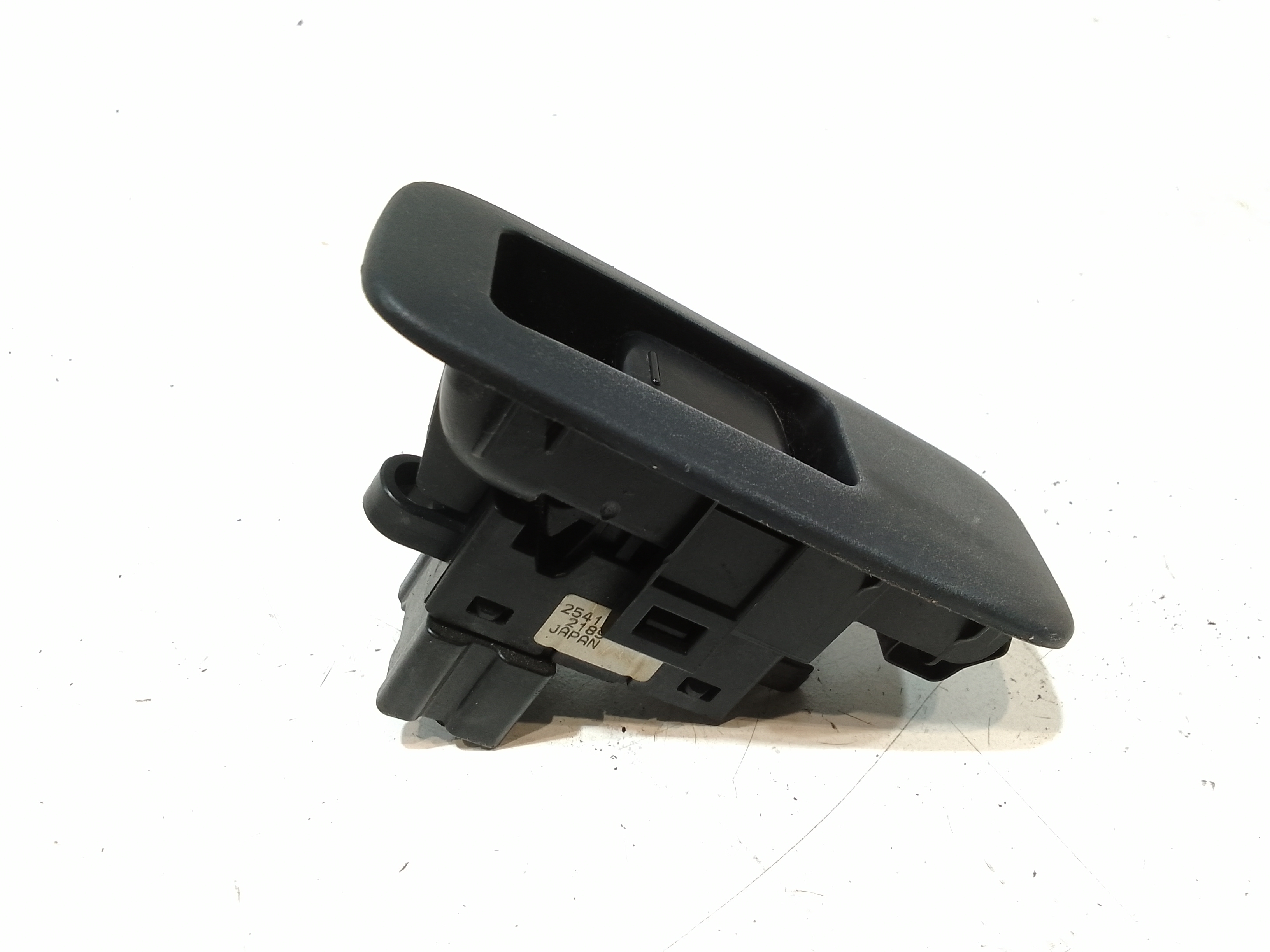 Pulsantiera Posteriore Sinistra per Nissan Qashqai 1 Serie (2006 - 2009)