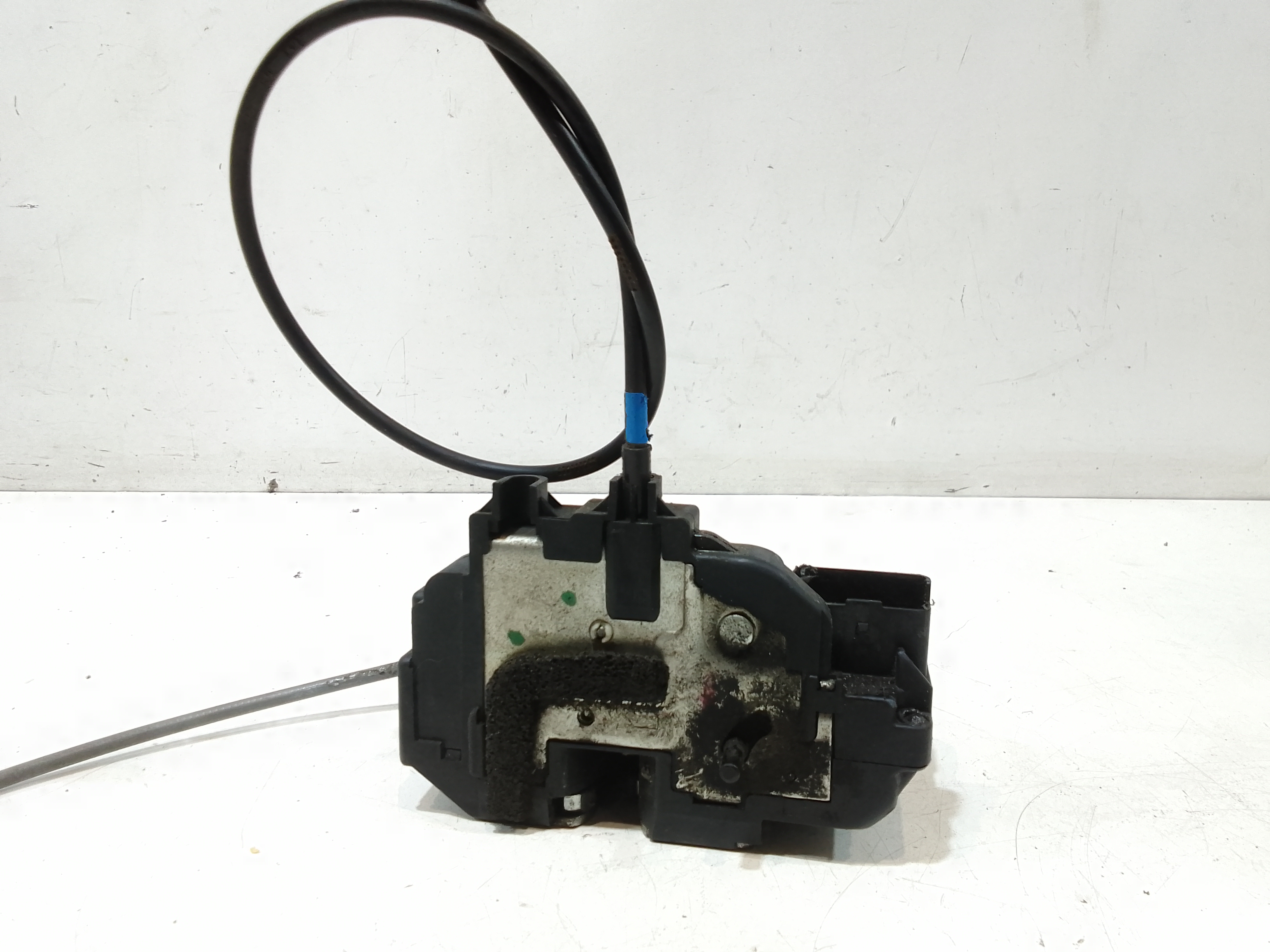 Serratura Anteriore Sinistra per Nissan Qashqai 1 Serie (2006 - 2009)