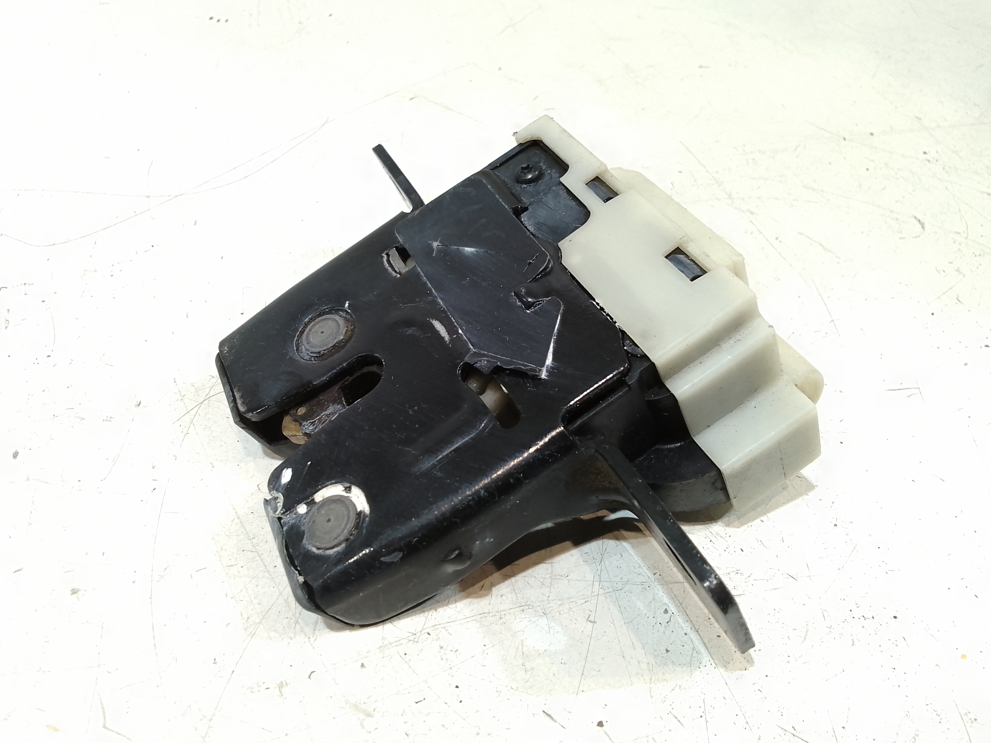 Serratura Cofano Posteriore per Renault Clio Serie (04>08) (2004 - 2008)