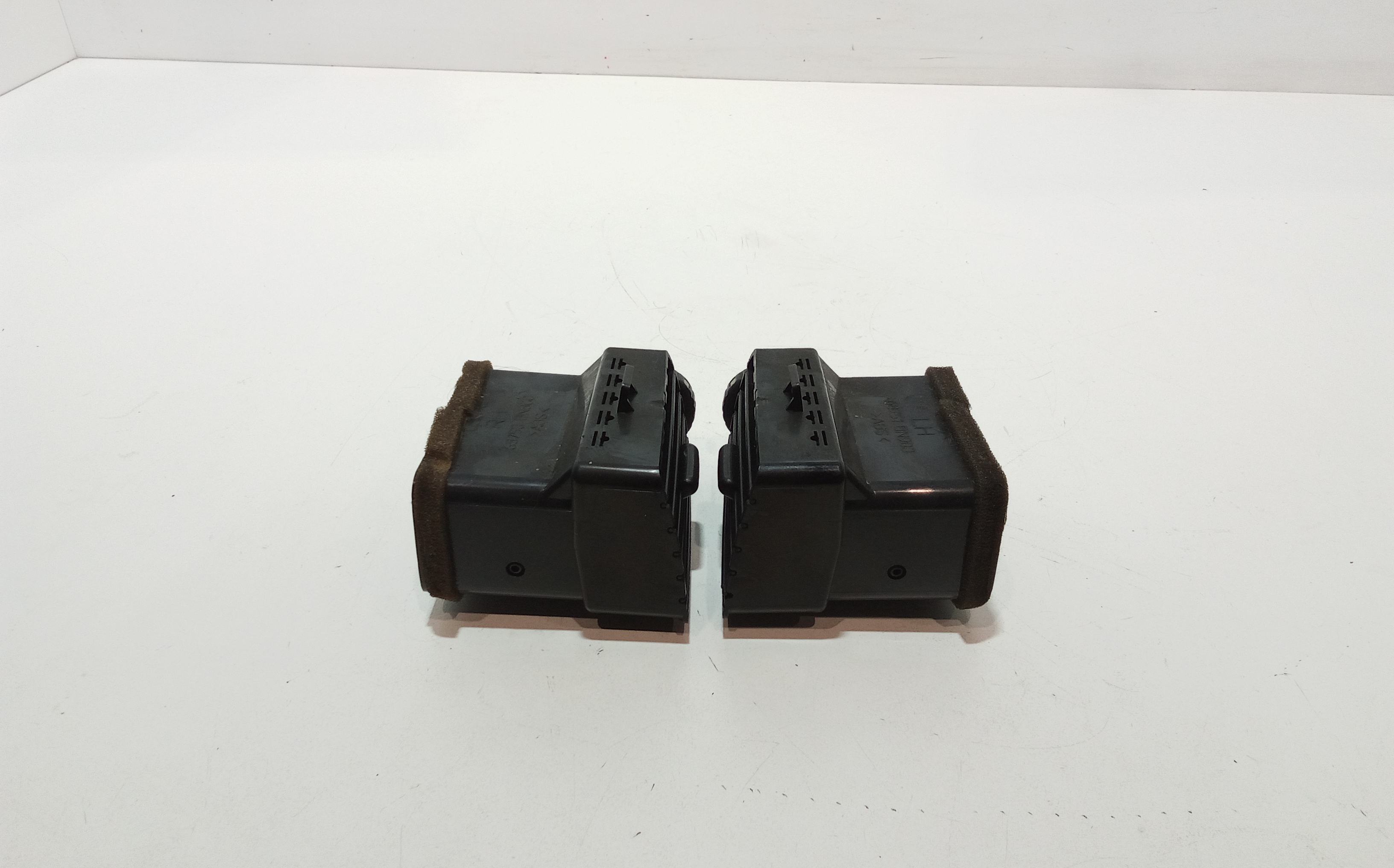 Bocchette Aria Centrale per Nissan Almera 3 Serie (2003 - 2006)