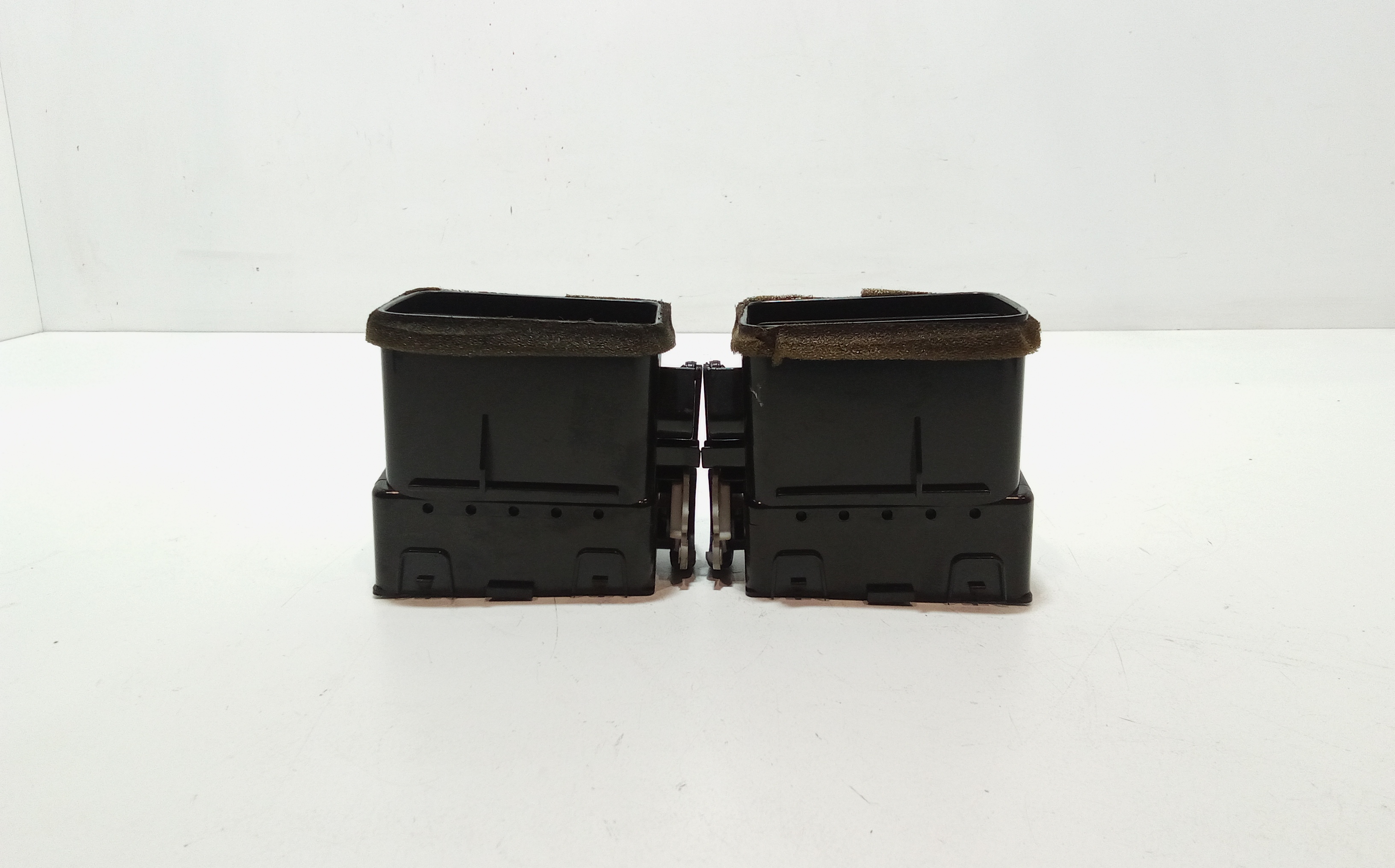 Bocchette Aria Centrale per Nissan Almera 3 Serie (2003 - 2006)