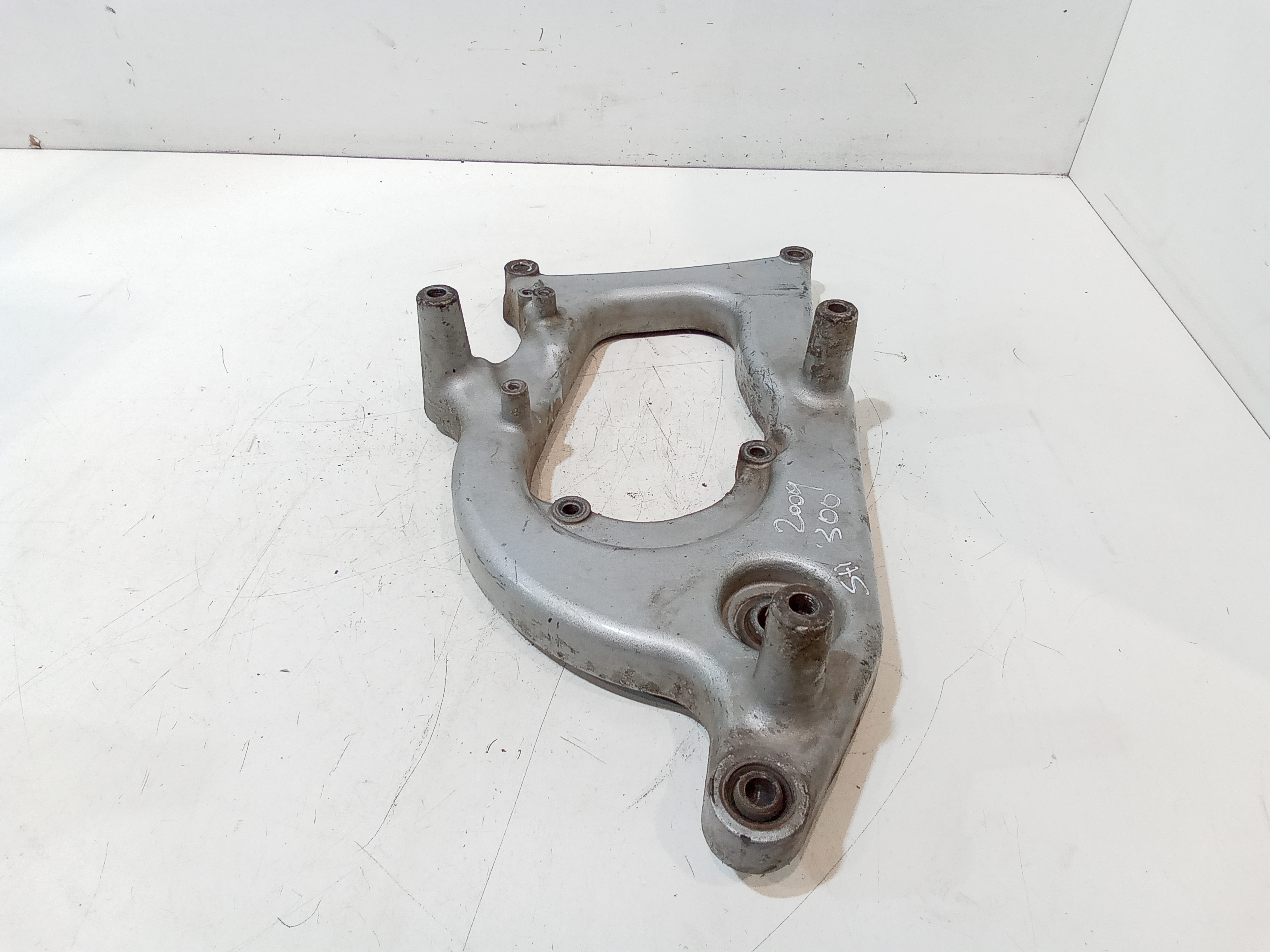 Staffa supporto marmitta per Honda Sh 300cc (2007 - In produzione)