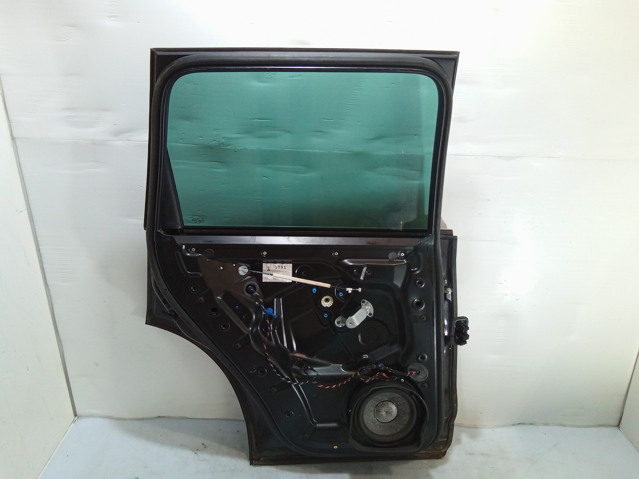 Portiera Posteriore Sinistra per Volkswagen Touareg 1 Serie (2002 - 2006)