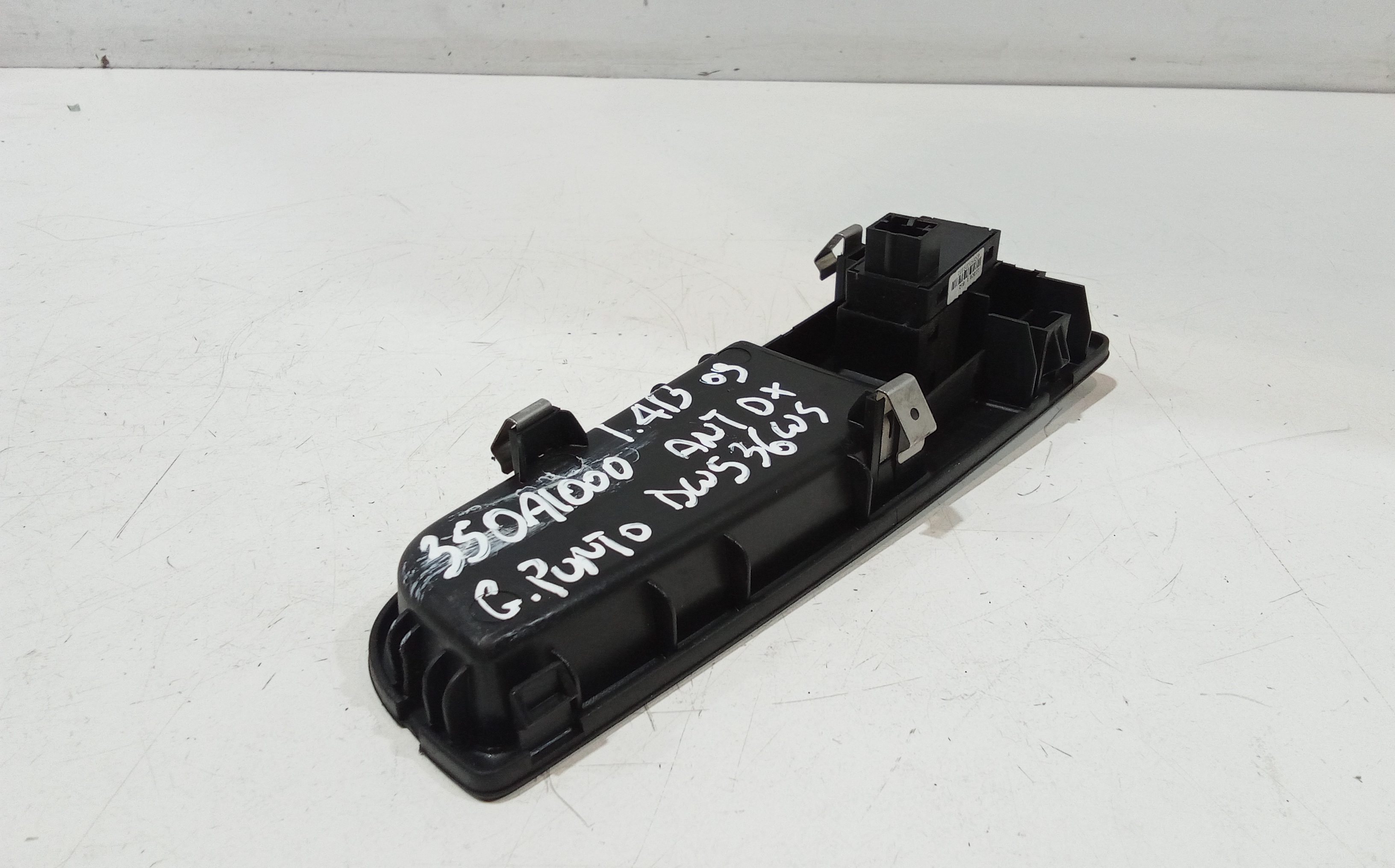 Pulsantiera Anteriore Destra Passeggero per Fiat Grande Punto 1 Serie (2005 - 2008)