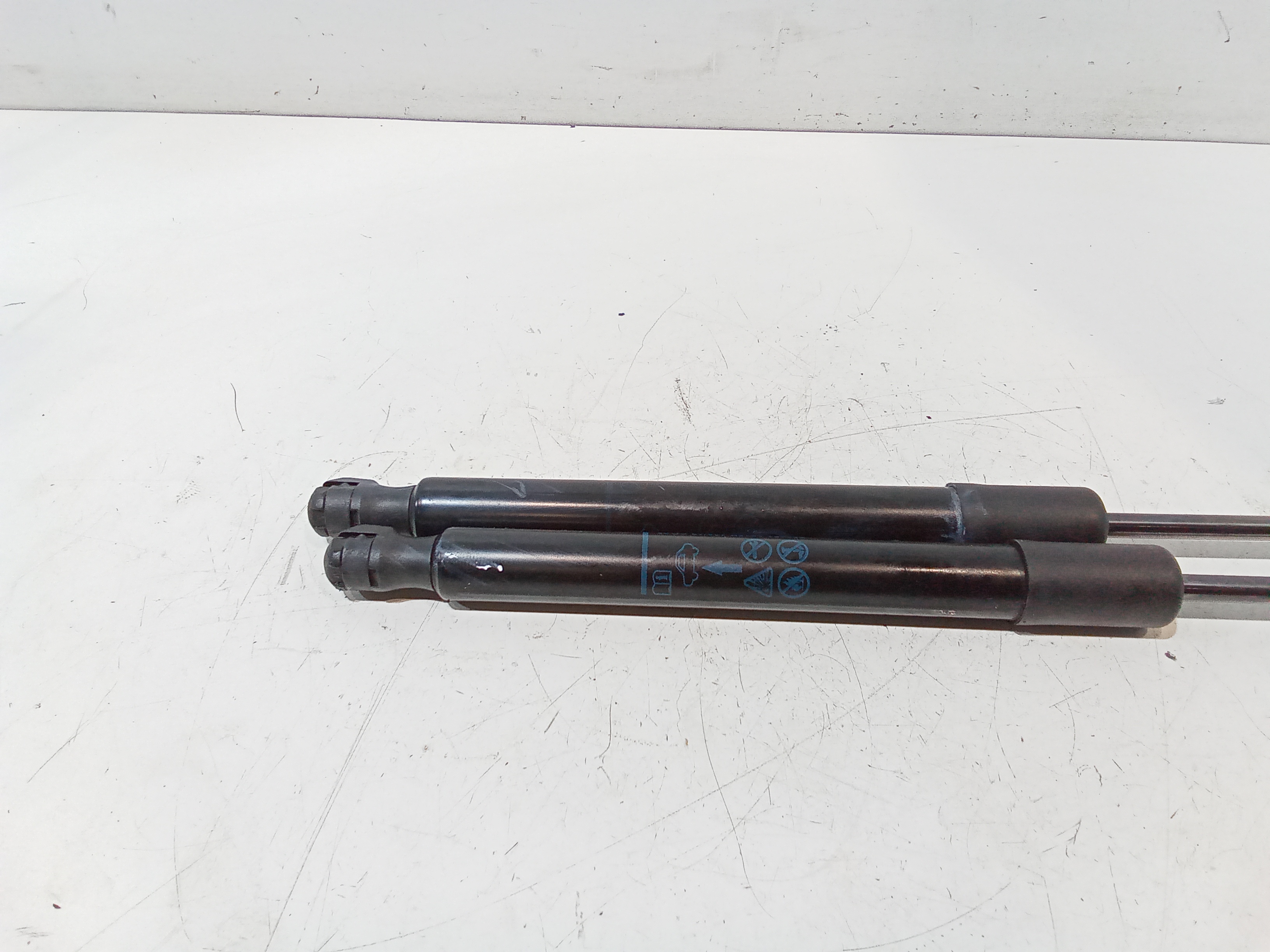 Pistoncini cofano Post. per Opel Crossland Serie (x) (17>) (2017 - In produzione)