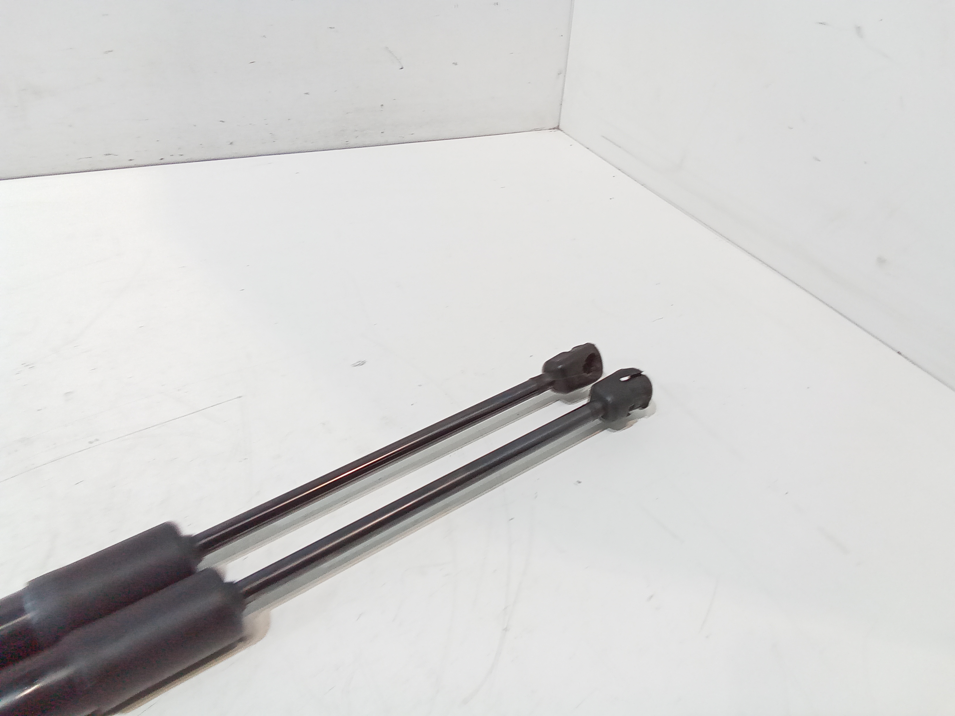 Pistoncini cofano Post. per Opel Crossland Serie (x) (17>) (2017 - In produzione)