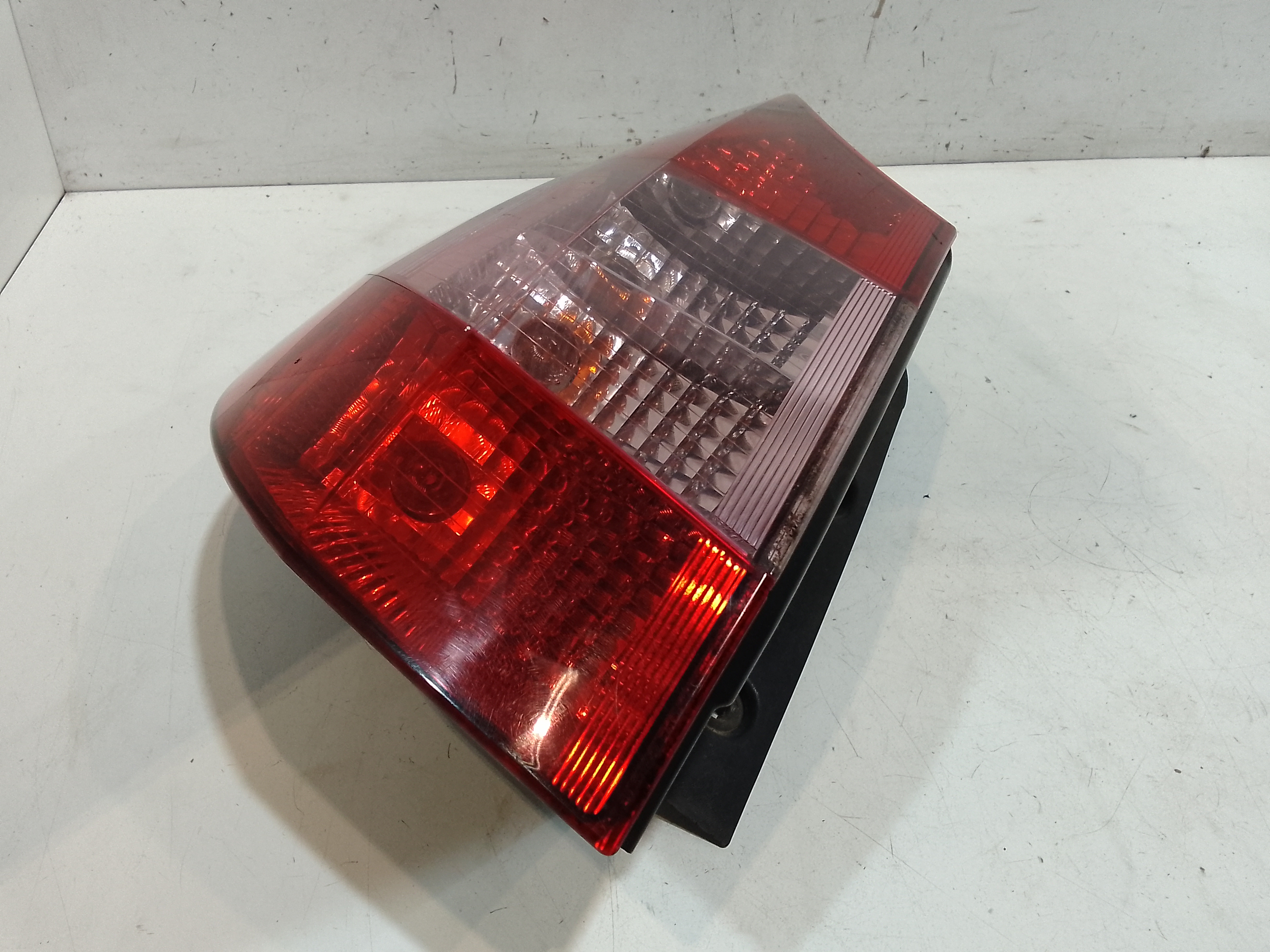 Stop fanale Posteriore sinistro lato Guida per Renault Grand Scenic 1 Serie (2003 - 2009)